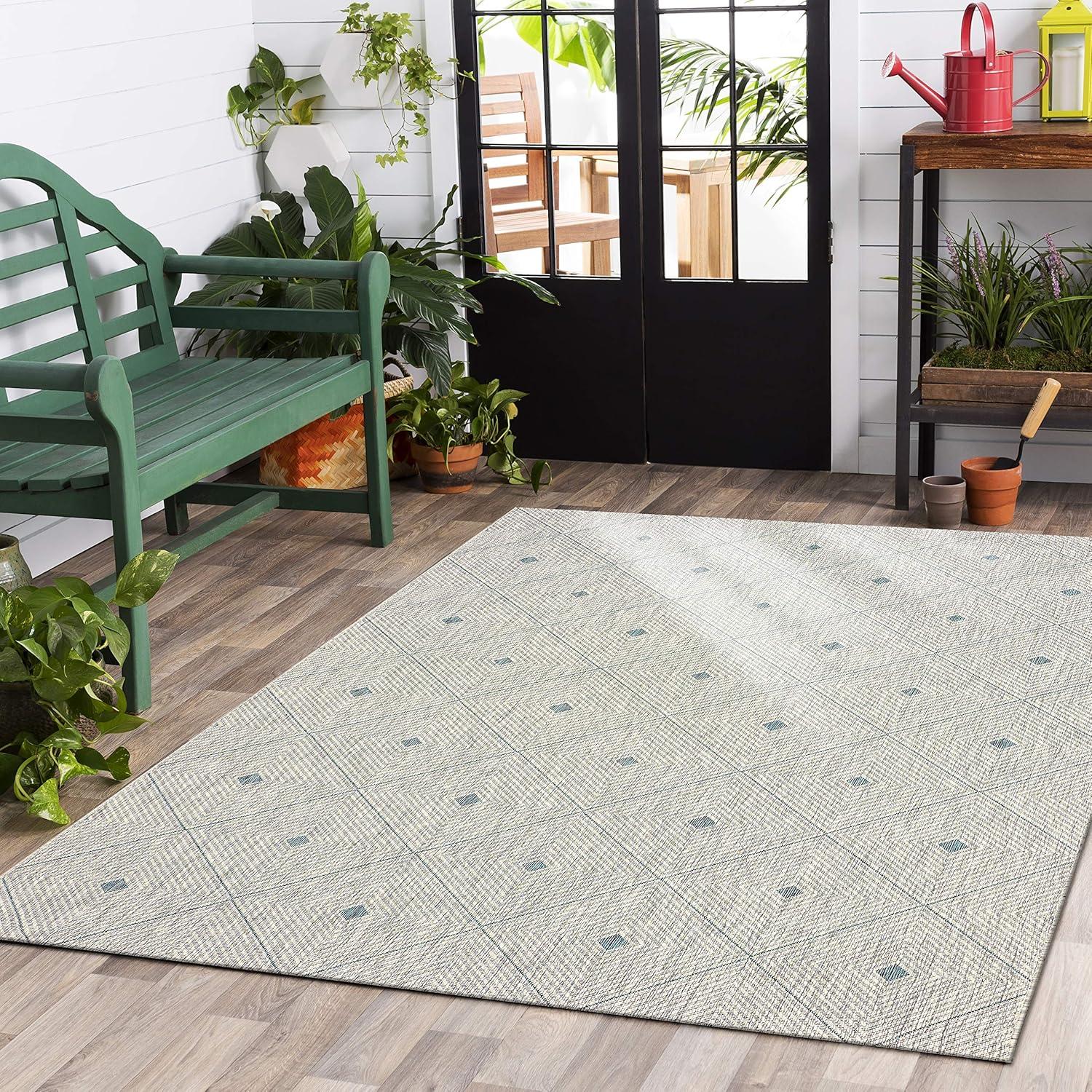 Serene Blue Geometric 5' x 8' Flat Woven Synthetic Area Rug