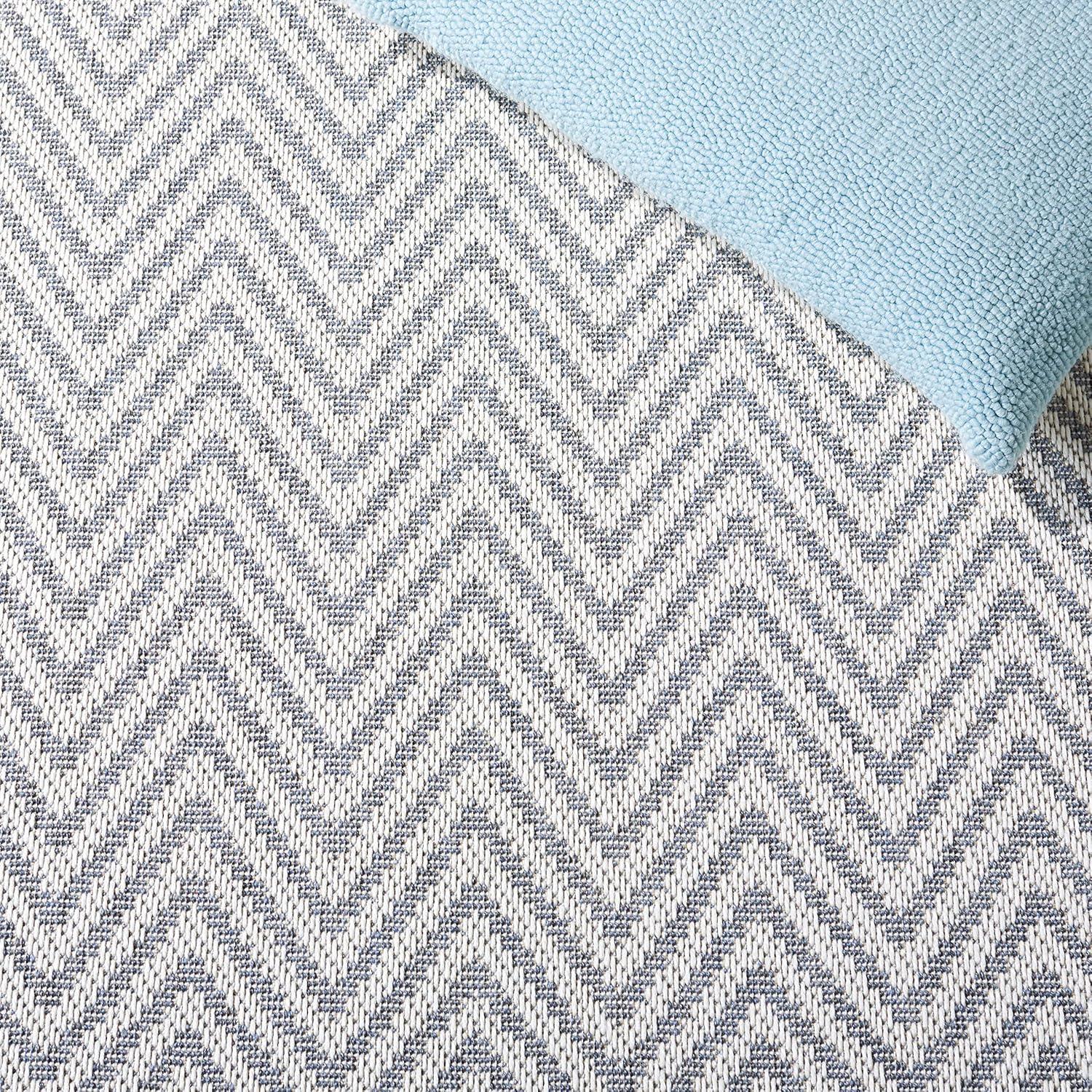 Martha Stewart Rugs Martha Stewart Indoor Outdoor Performance Machine Washable Chevron Rug