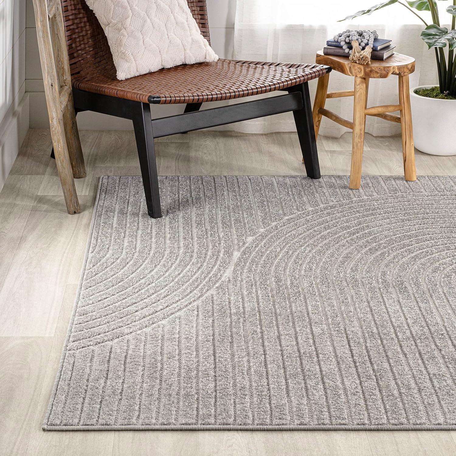JONATHAN Y Skagen High-Low Minimalist Curve Geometric Gray/Ivory 5 ft. x 8 ft. Indoor/Outdoor Area Rug