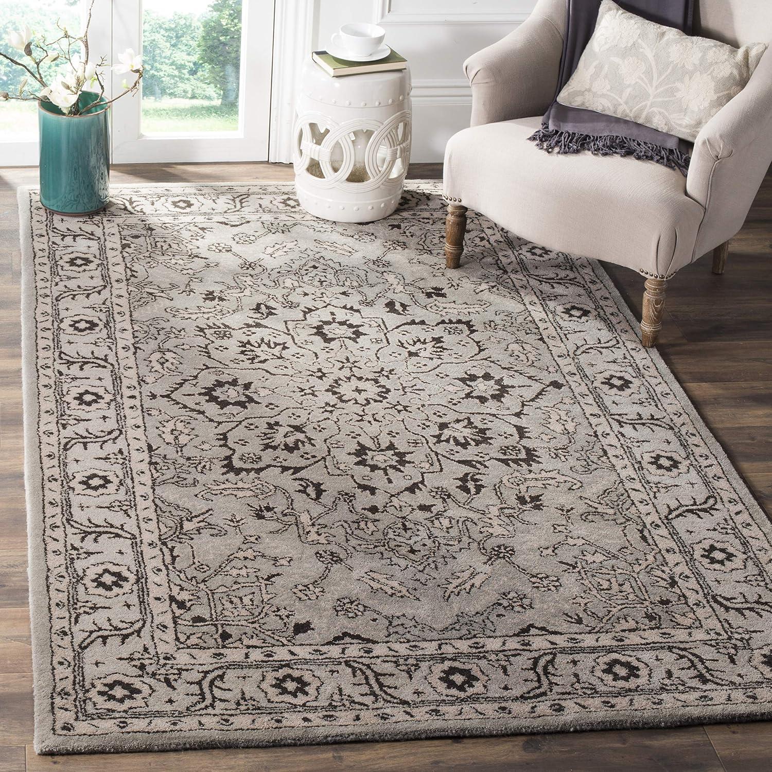 Elegant Hand-Tufted Woolen Heirloom 6' x 9' Rug in Gray