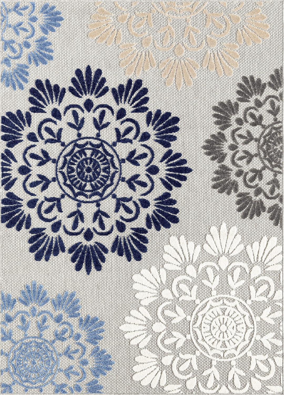 Handmade Reversible Blue Floral 5' x 7' Synthetic Rug