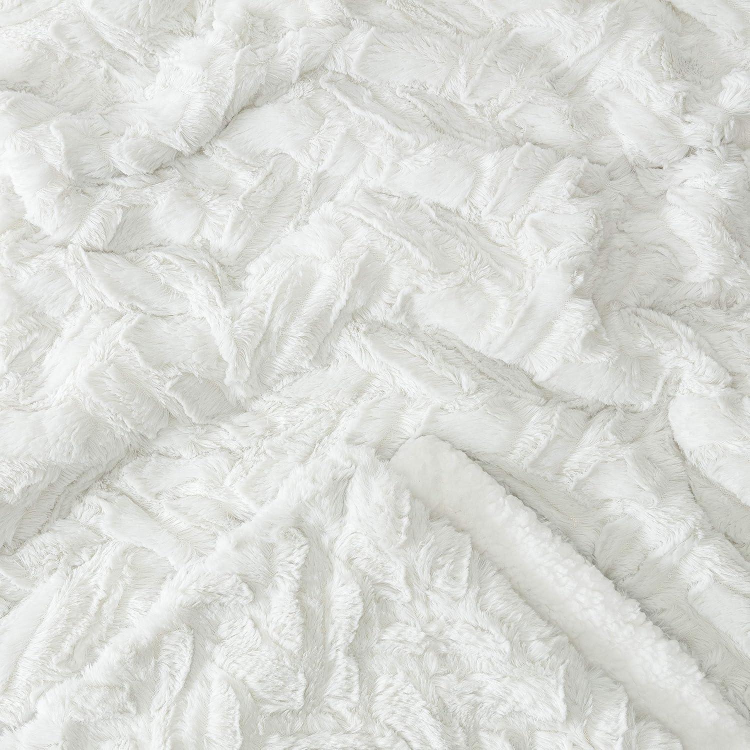 Chanasya Blanket