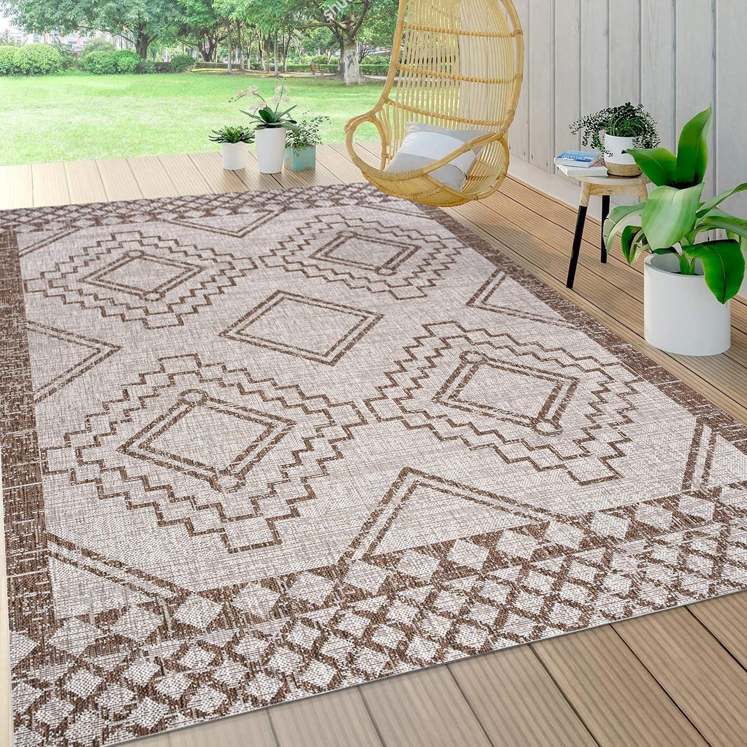 Marokko Diamond  Medallion Indoor/Outdoor Area Rug - JONATHAN Y