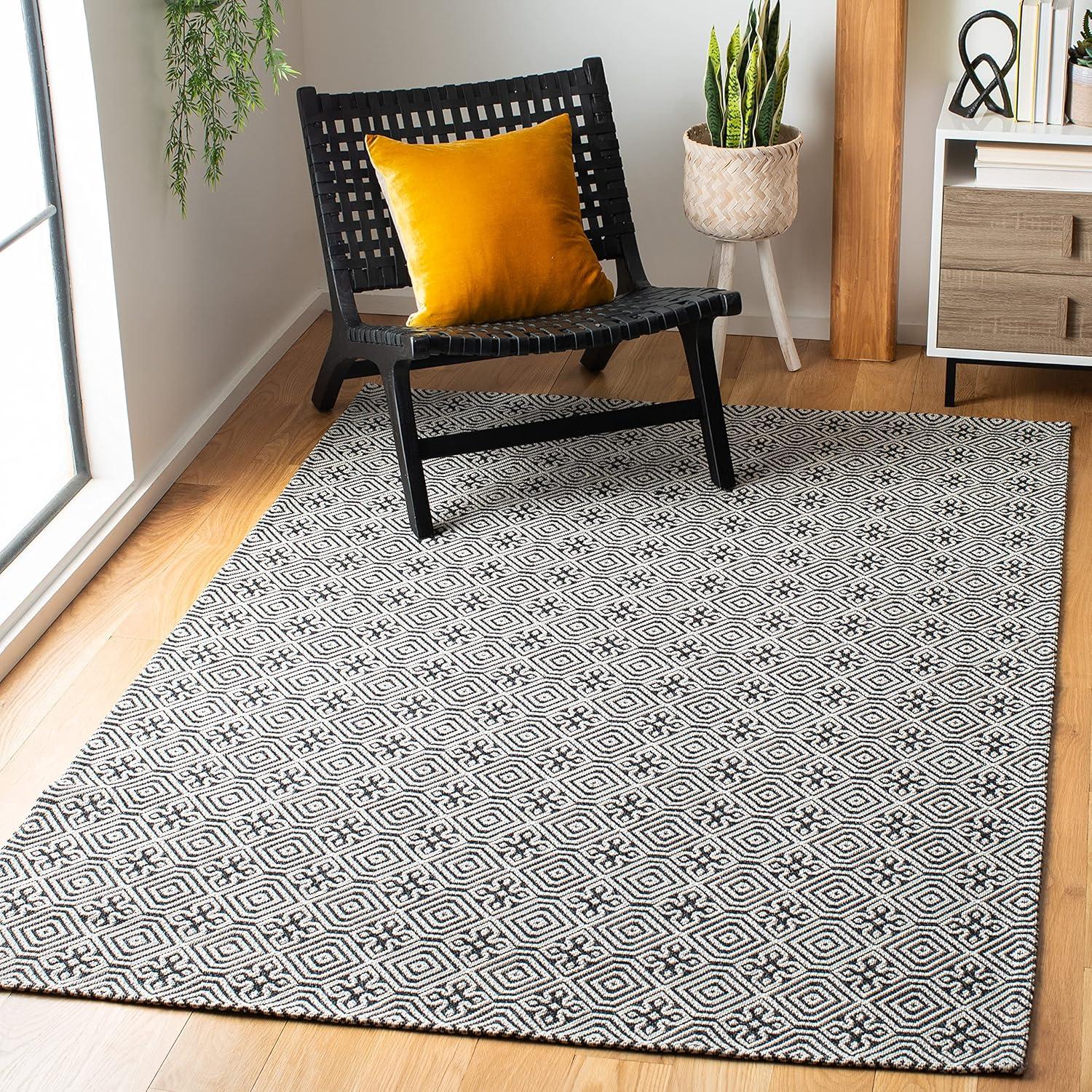 Martha Stewart MSR402 Power Loomed Area Rug  - Safavieh