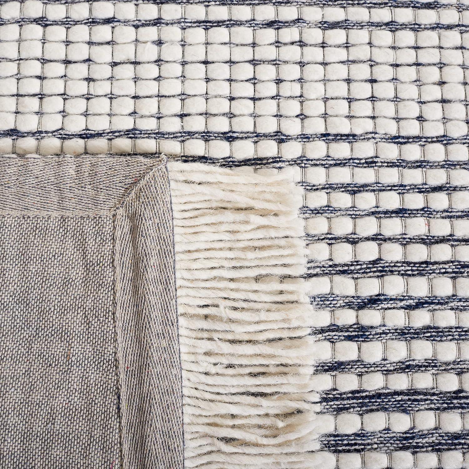 Safavieh Marbella Hand Woven Wool With Cotton Cloth Backing Rug