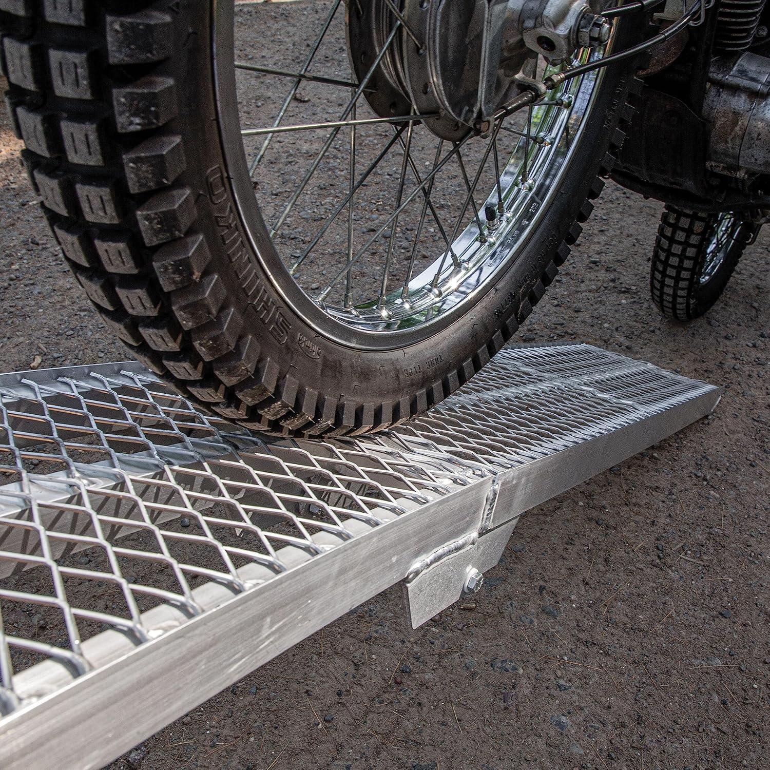 Yutrax TX106 750 Pound Single Aluminum Truck Bed Folding Arch XL Loading Ramp