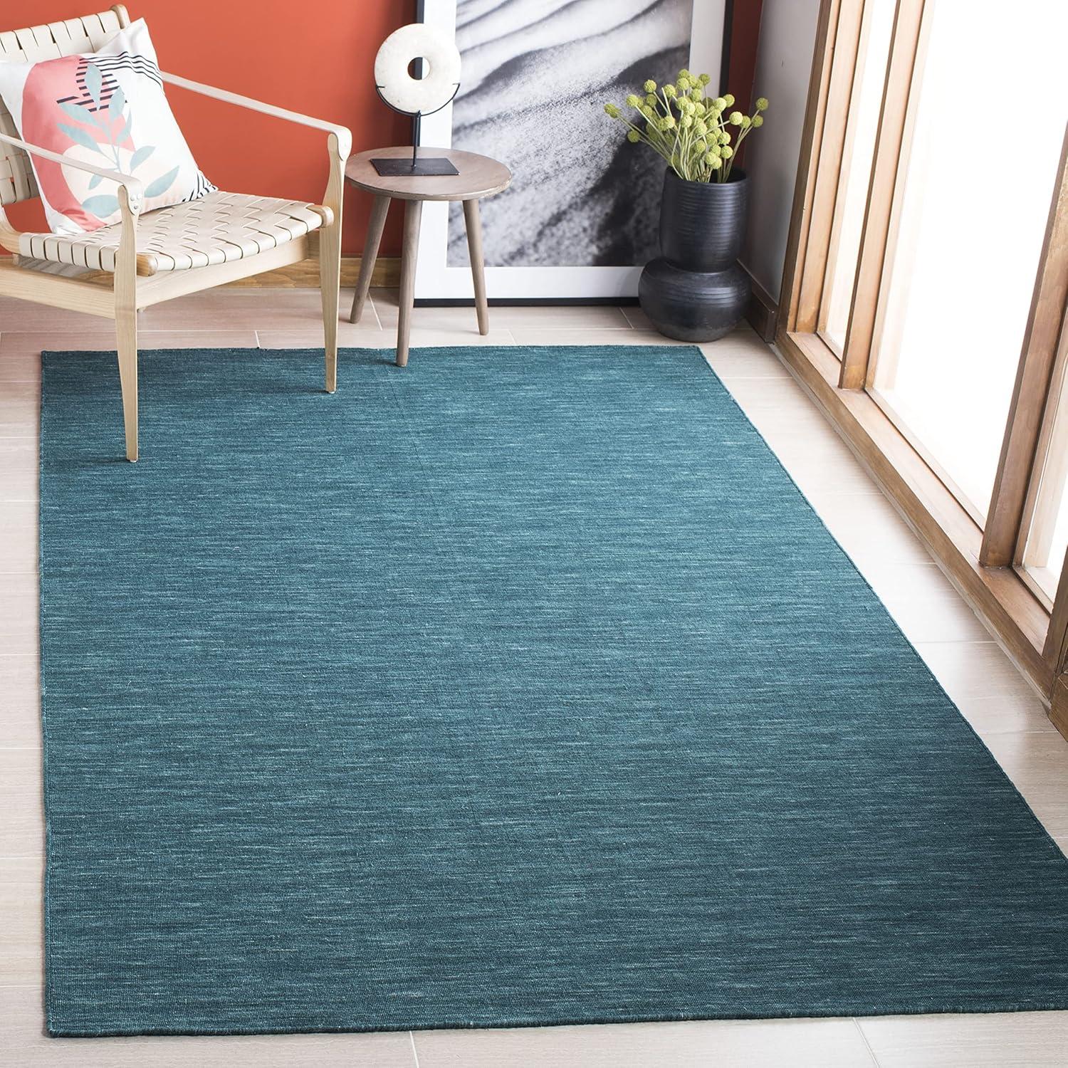 SAFAVIEH Kilim Patrick Solid Area Rug, Dark Green, 4' x 6'