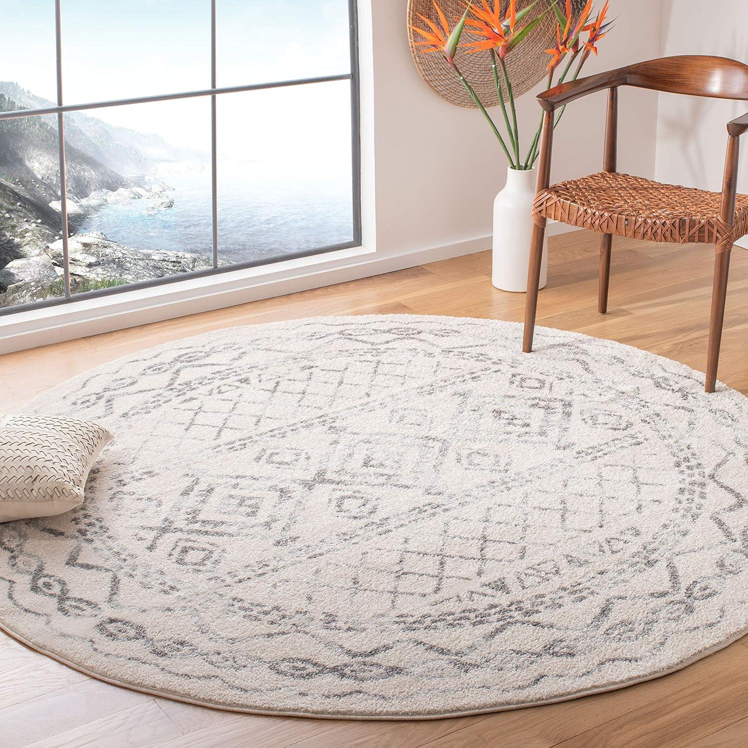 SAFAVIEH Tulum Ronald Distressed Area Rug, 9' x 9' Round, Ivory/Grey