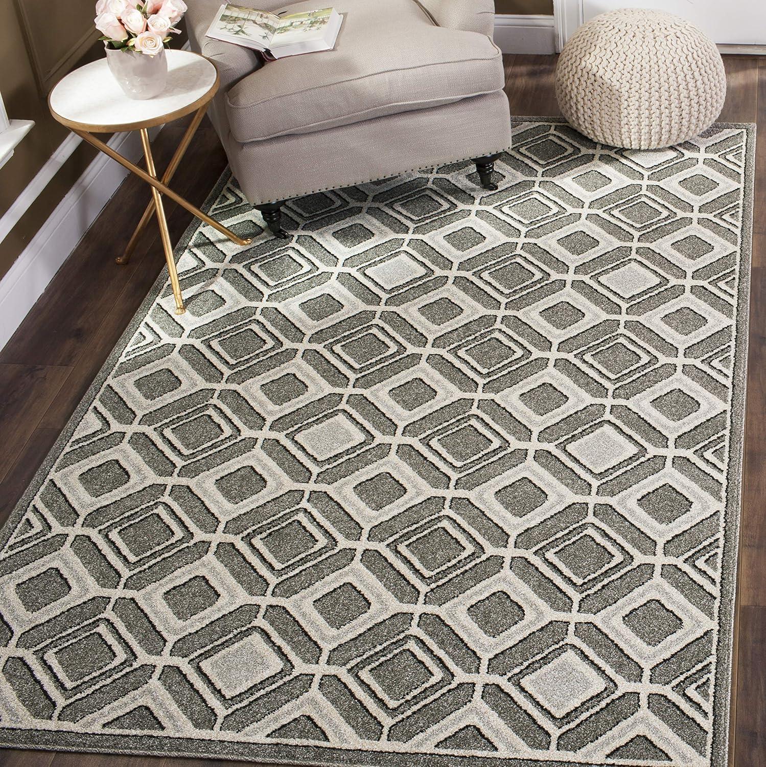 Grey and Light Grey Geometric Square Area Rug, 7' x 7'