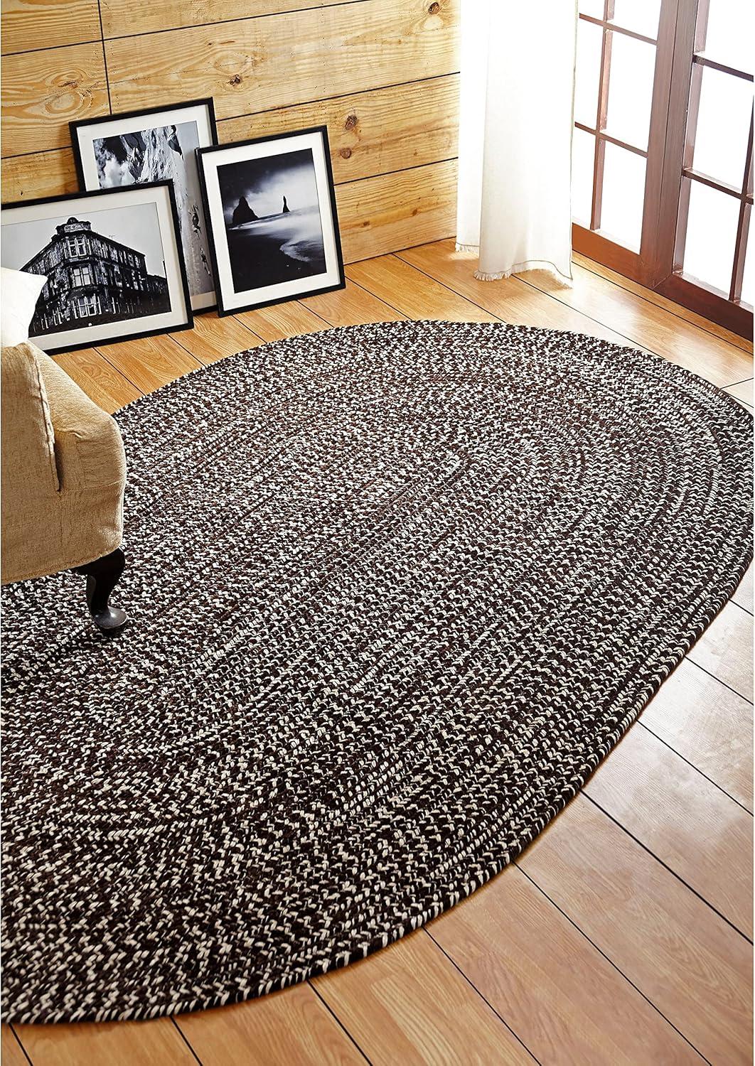 Luxurious Gray Braided Oval Synthetic Rug, Easy Care and Stain-Resistant