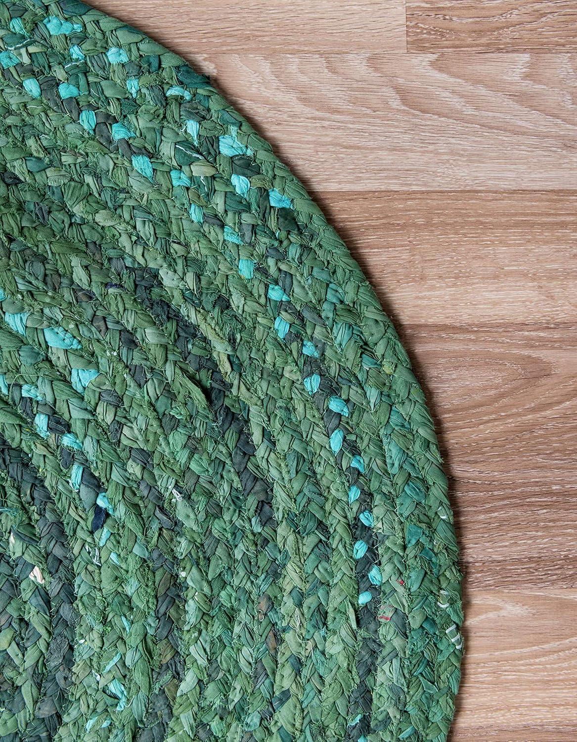 Unique Loom Braided Chindi Collection Area Rug - Layer (8' Round Green/Hunter Green)