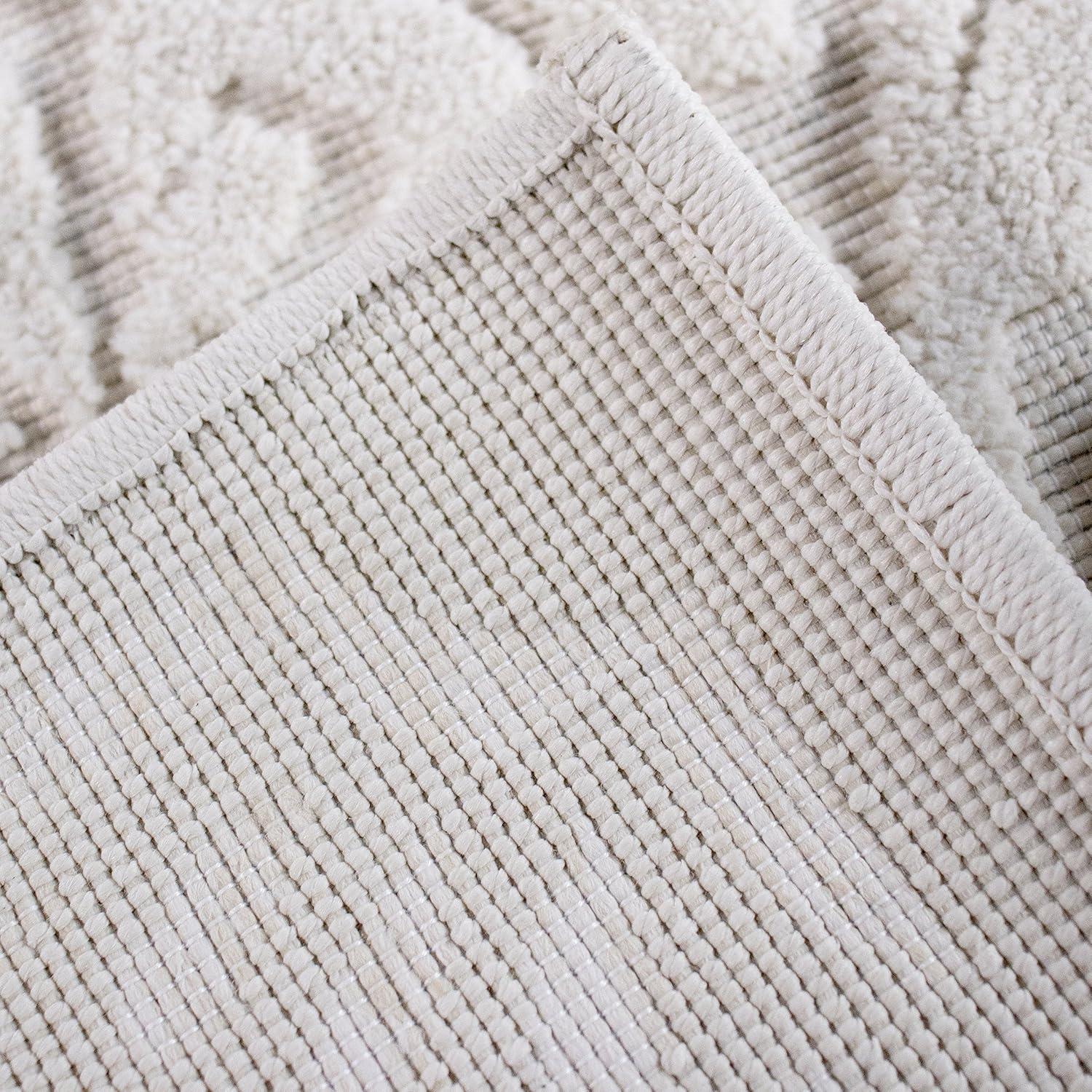 Orian Boucle Seaborn 5'2" X 7'6" Natural Damask High Low Outdoor Rug