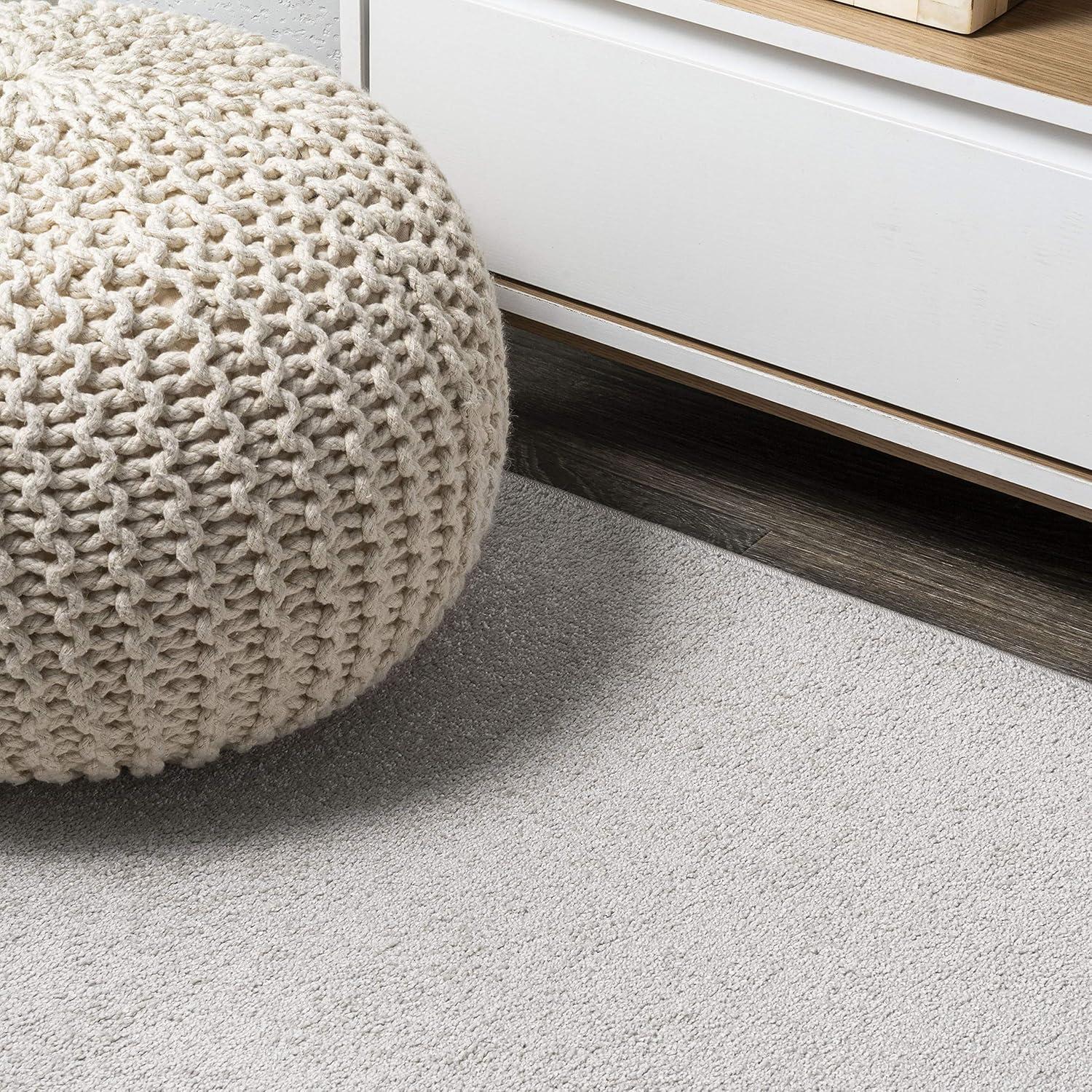 5'x5' Haze Solid Low-Pile, Ivory - JONATHAN Y