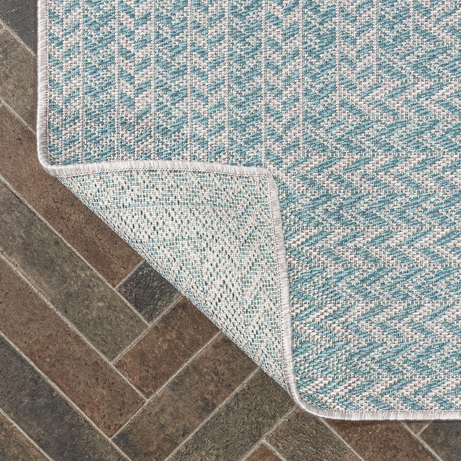 Aqua and Light Gray Geometric Synthetic 3x5 Indoor/Outdoor Rug