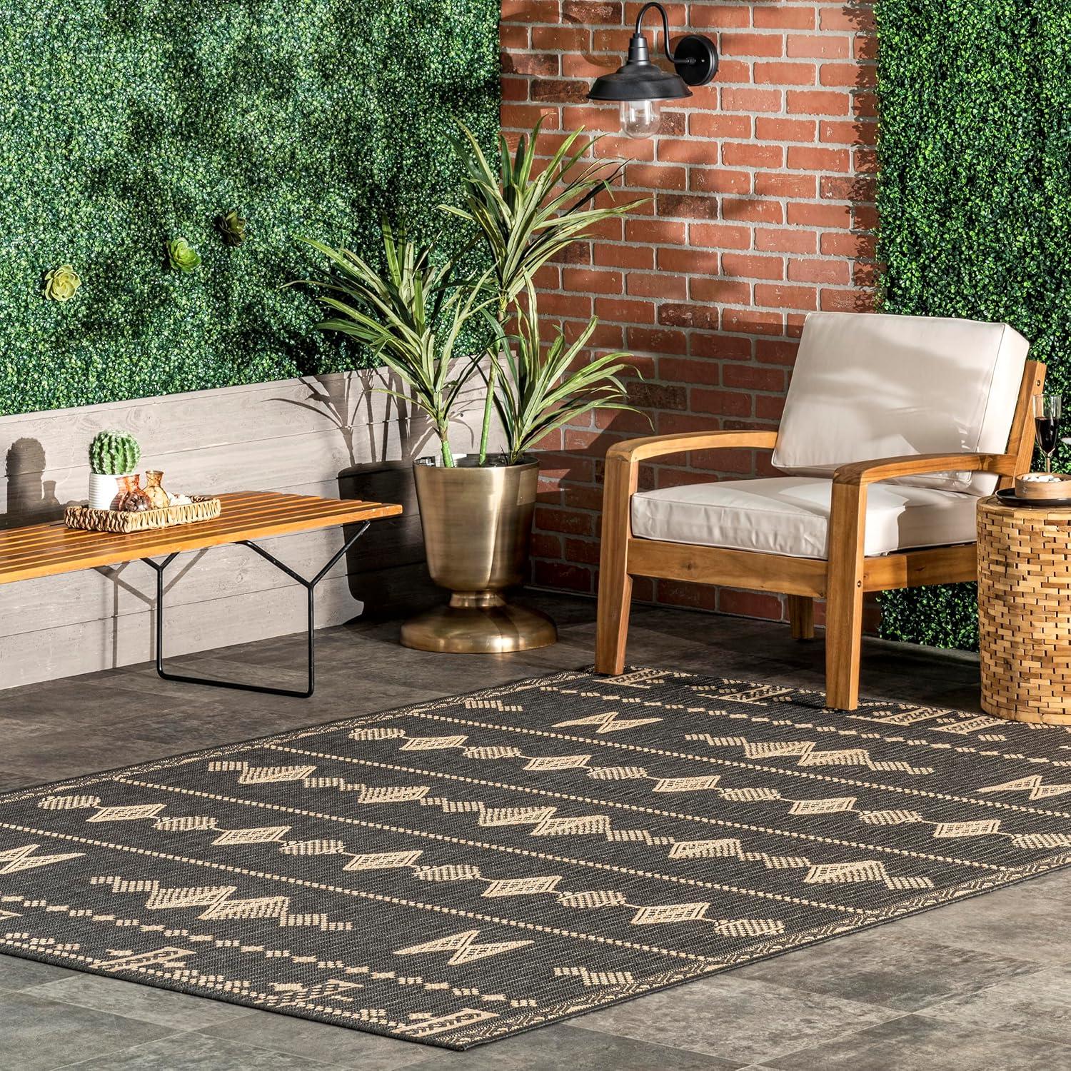 nuLOOM Cari Moroccan Global Indoor and Outdoor Area Rug