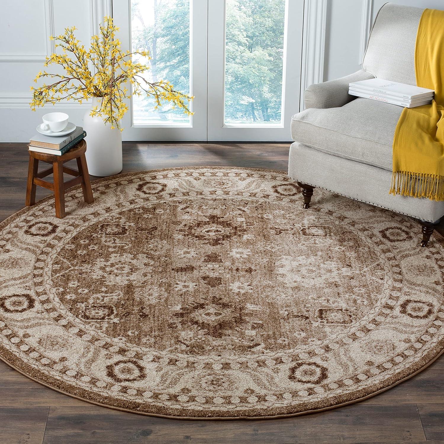 Vintage Hamadan VTH214 Power Loomed Indoor Accent Rug - Taupe - 3' Round - Safavieh