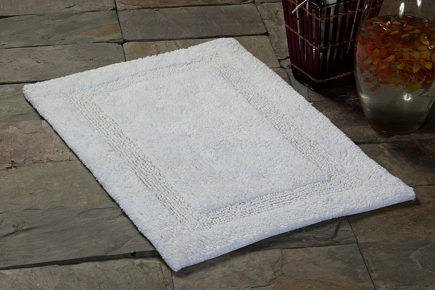 White Cotton Textured Border Bath Rug Set