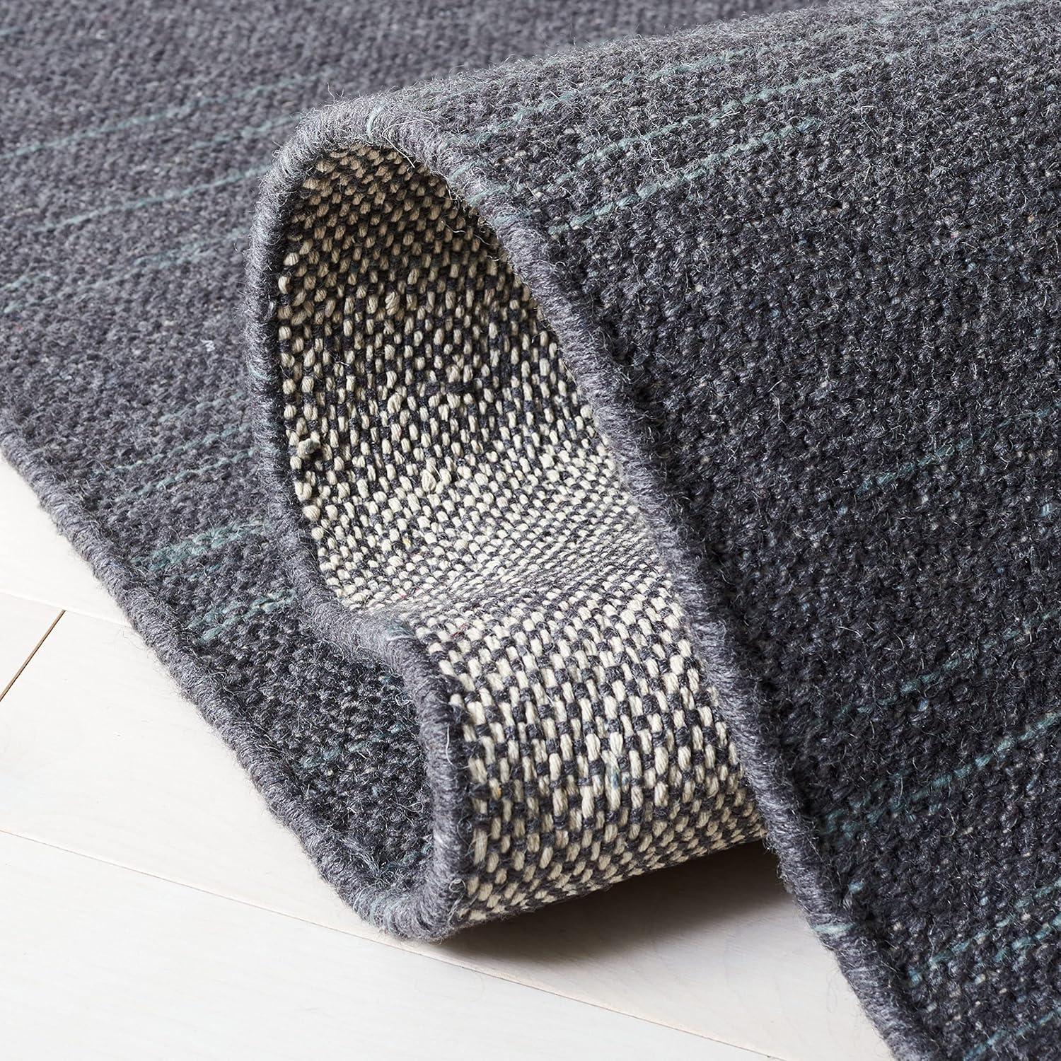 Kilim KLM125 Hand Woven Runner Rug - Dark Grey - 2'3"x9' - Safavieh