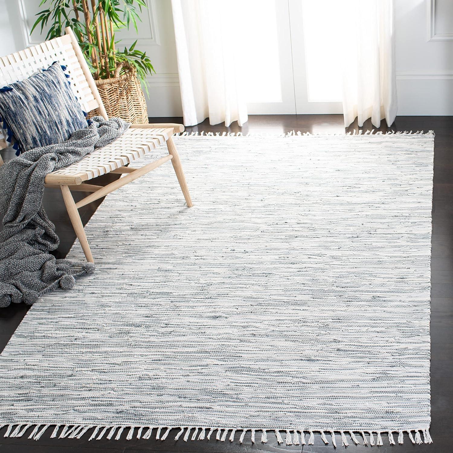 Montauk MTK753 Hand Woven Area Rug - Silver - 5'x7' - Safavieh.