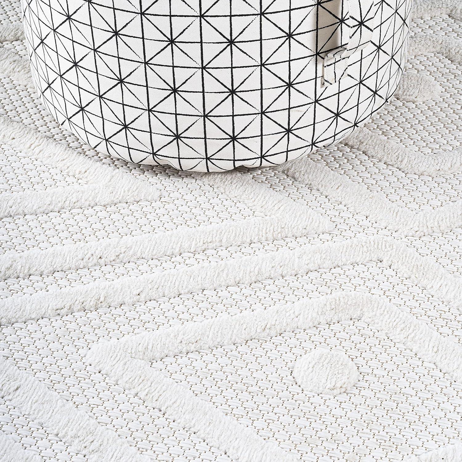 5' x 5' Balansat Moroccan Diamond Indoor/Outdoor Area Rug, Ivory - JONATHAN Y