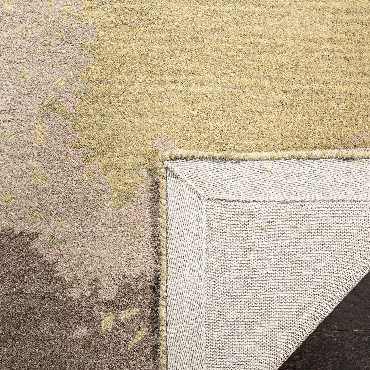 SAFAVIEH Soho Jeptha Abstract Wool Area Rug, Sage/Multi, 3'6" x 5'6"