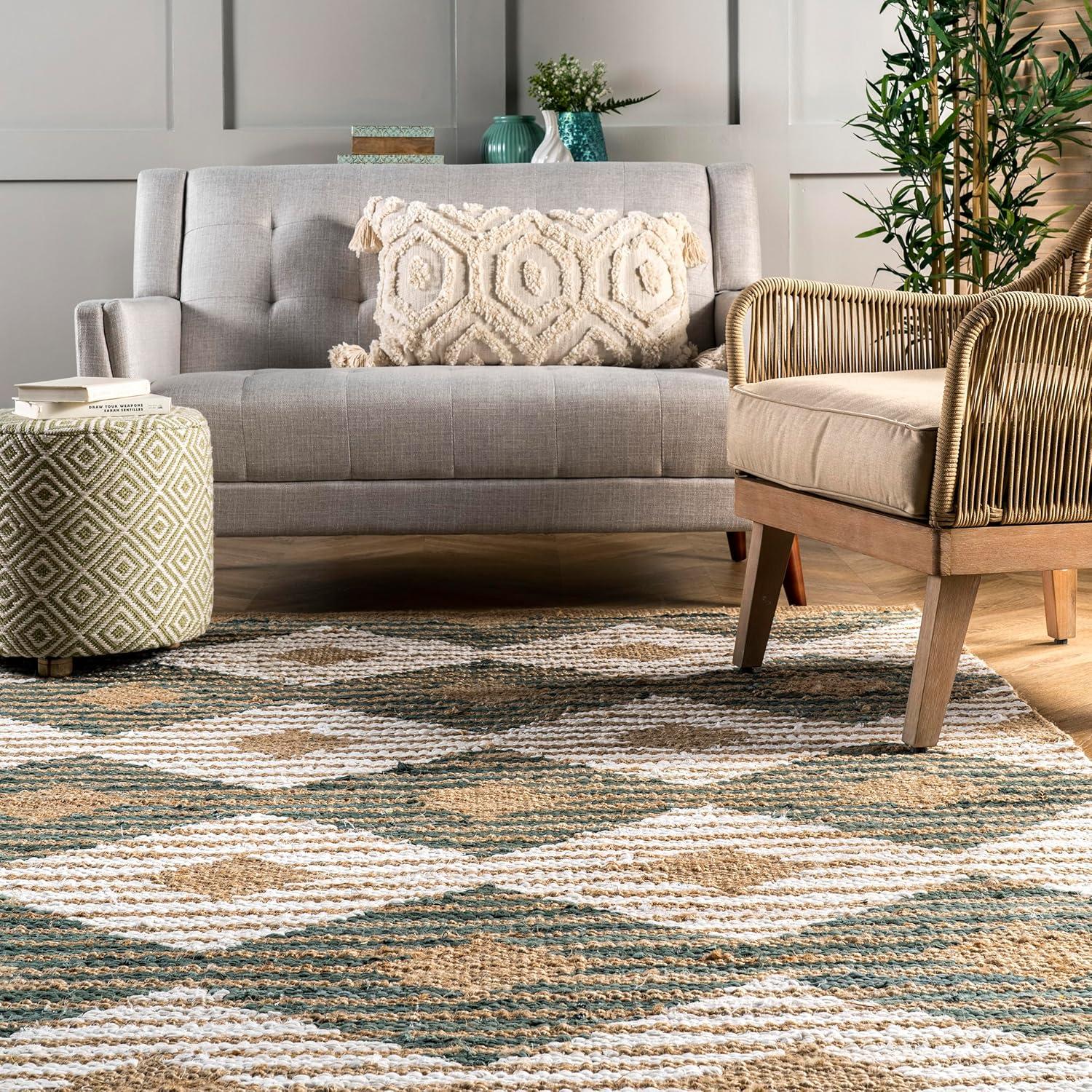 nuLOOM Hand Braided Marla Denim And Jute Diamonds Area Rug, 3' x 5', Olive