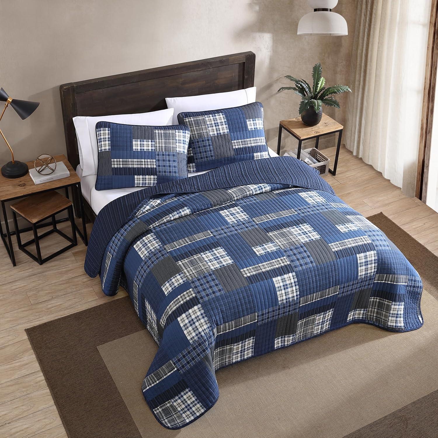 Full Blue Cotton Reversible Quilt Set