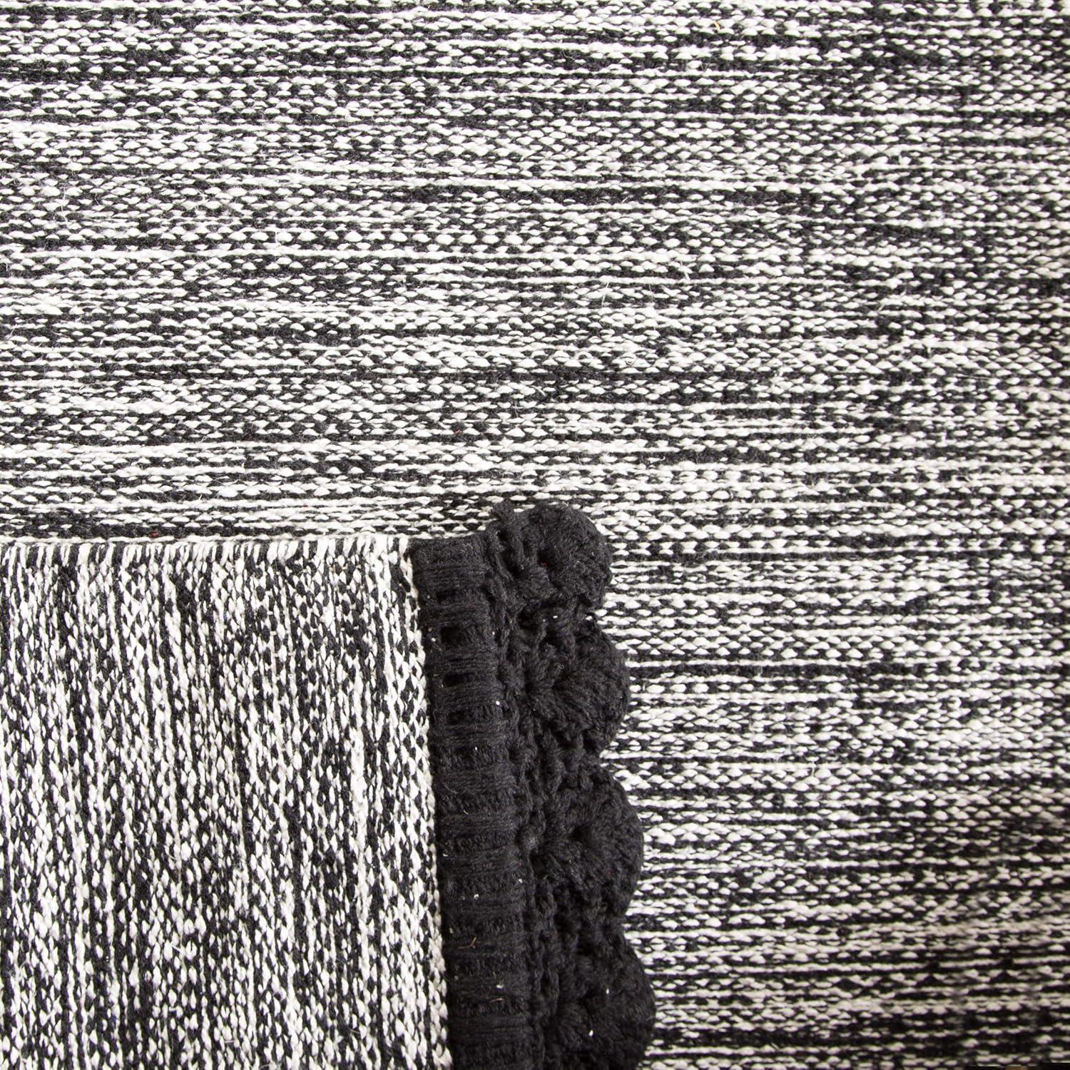 Montauk MTK615 Hand Woven Indoor Area Rug - Black - 8'x10' - Safavieh