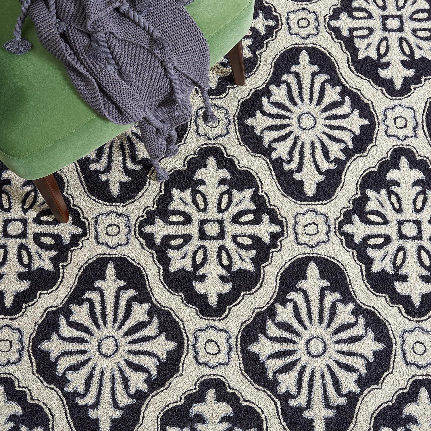 Taran Easy Care Hand Hooked Performance Geometric Rug