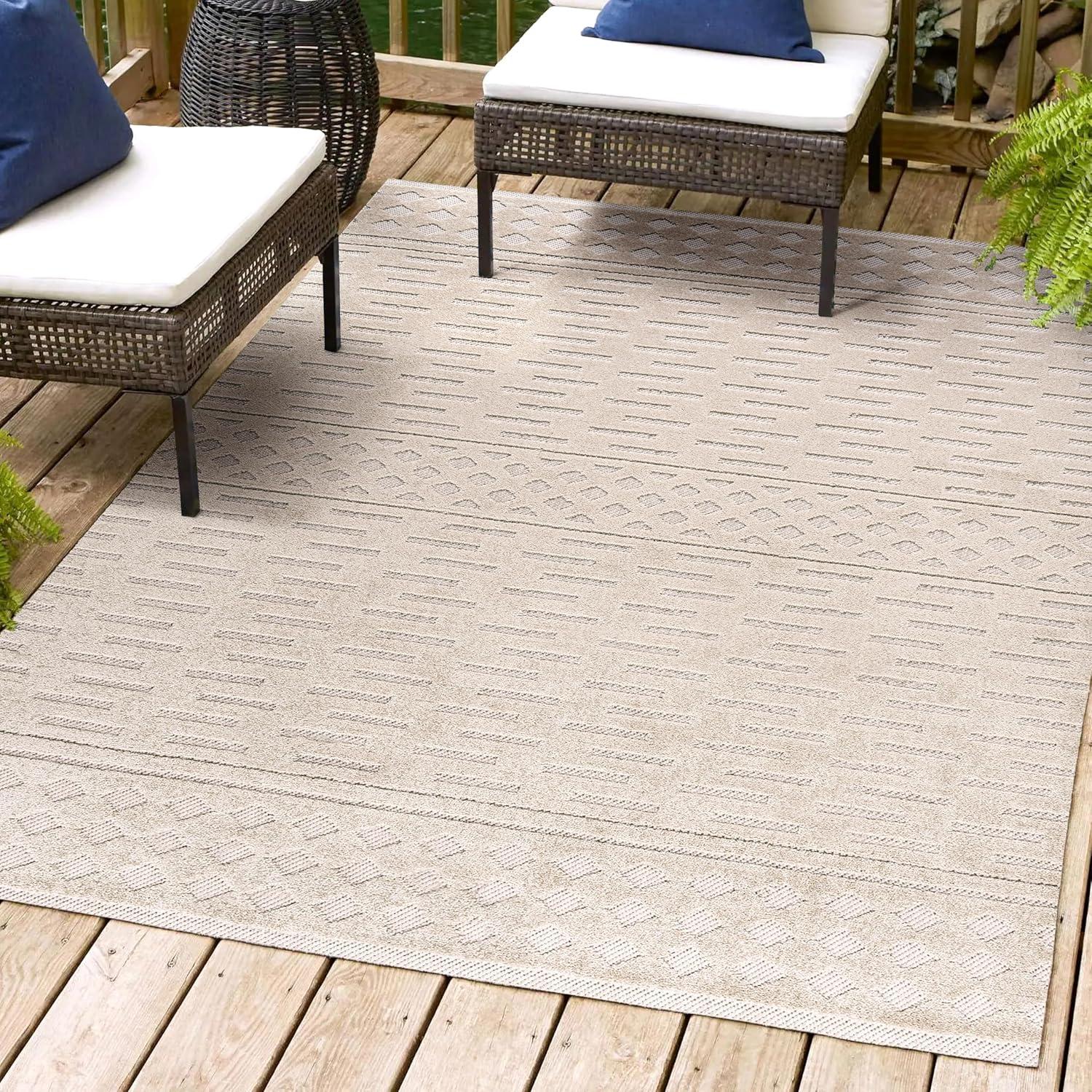 Ivory Geometric High-Low Pile Indoor/Outdoor Area Rug