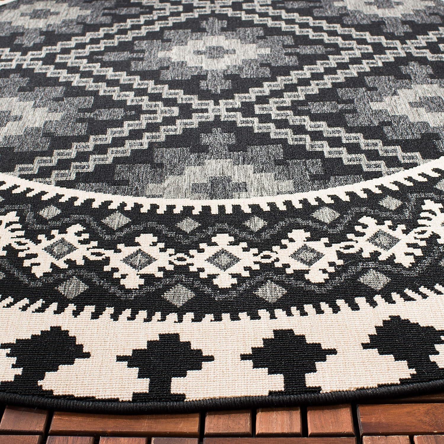 Veranda VER099 Power Loomed Indoor/Outdoor Accent Rug - Black/Creme - 3' Round - Safavieh