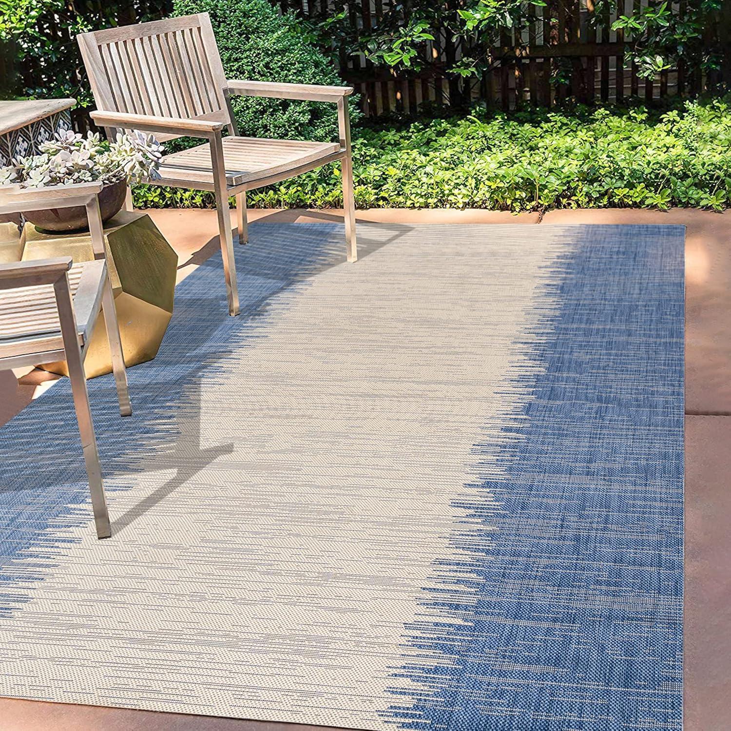 Tavira Modern Strie' Indoor/Outdoor Runner Rug - JONATHAN Y