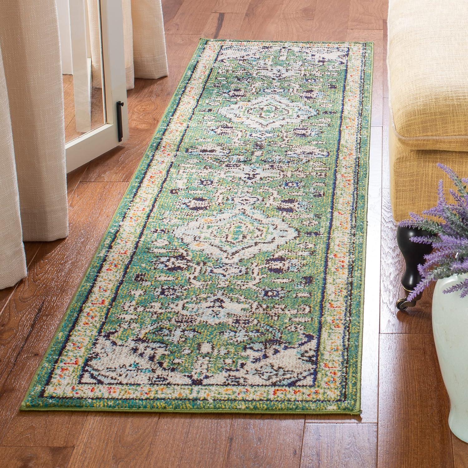 Madison MAD474 Power Loomed Rugs - Safavieh