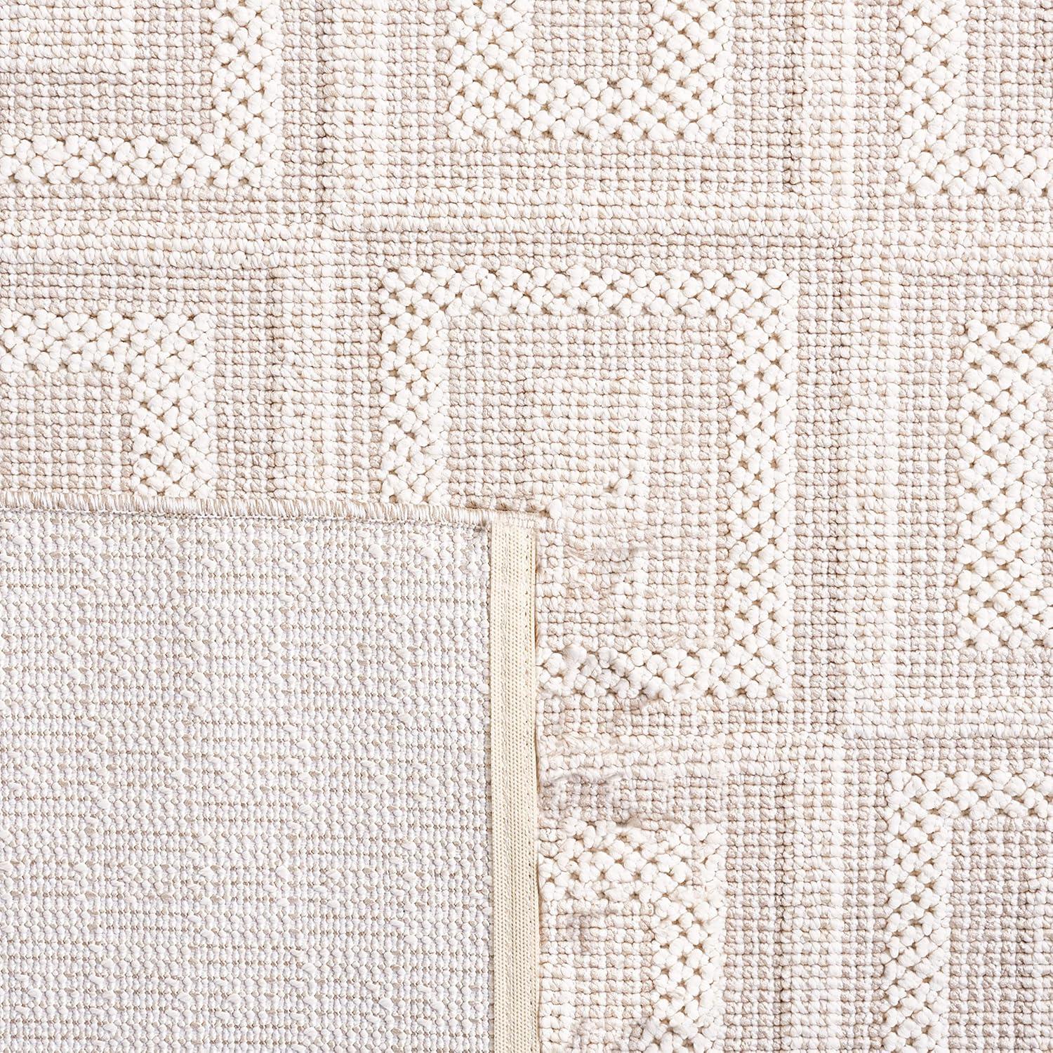 Trends TRD106 Power Loomed Indoor Accent Rug - Beige/Ivory - 4'x6' - Safavieh
