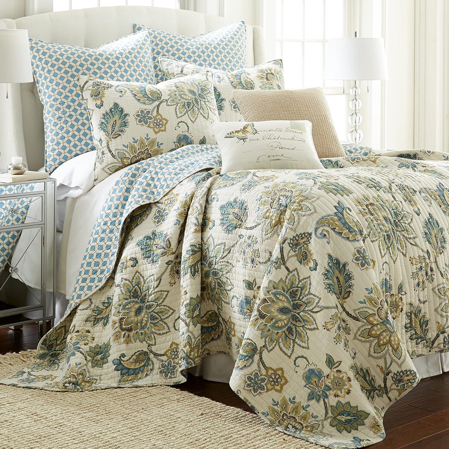 Palladium Grey Floral Quilt Set - One Twin/Twin XL Quilt and One Standard Sham Teal - Levtex Home
