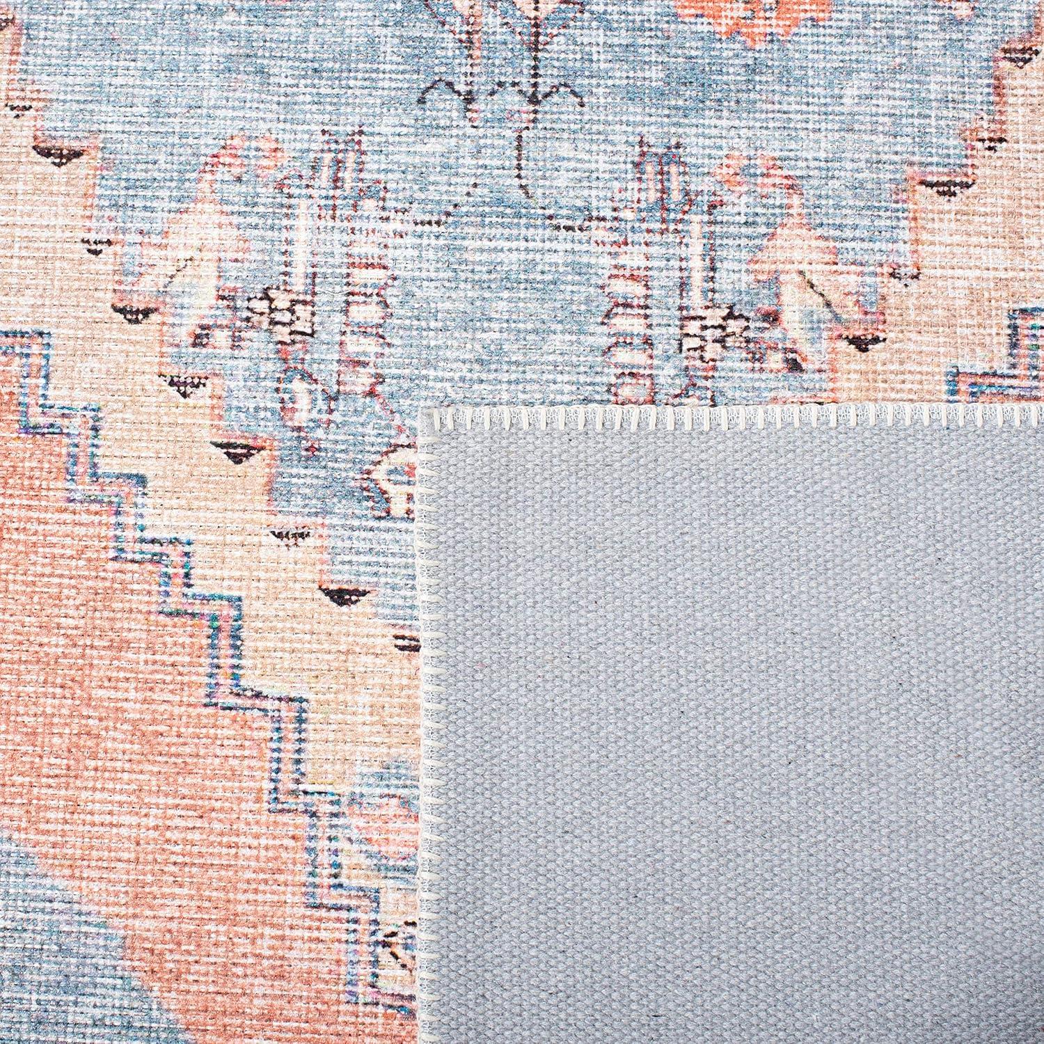 SAFAVIEH Serapi Teague Traditional Machine Washable Area Rug, Light Blue/Beige, 5'3" X 7'7"