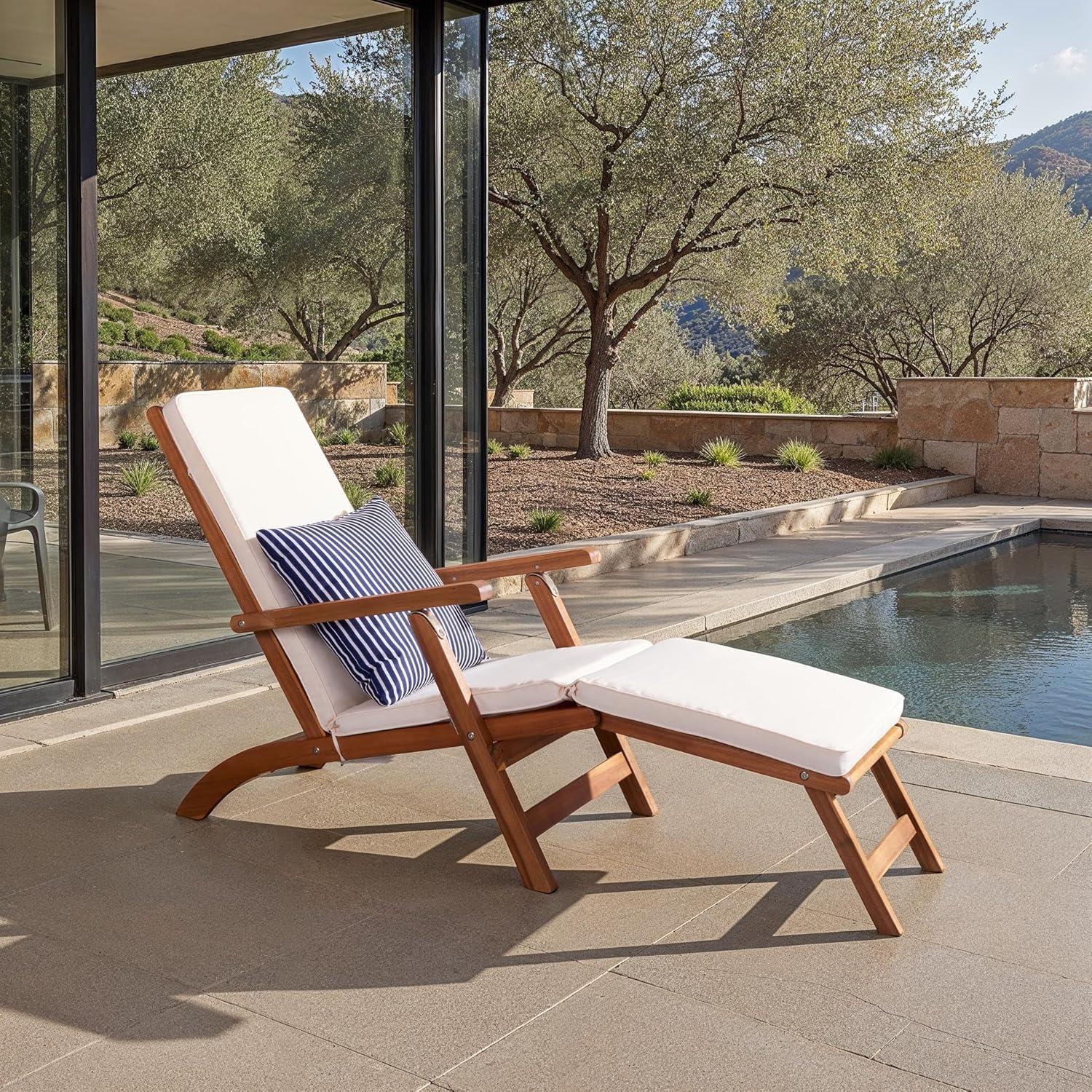 Palmdale Lounge Chair - Outdoor - PAT7015 - Natural/Beige + Blue Stripped Pillow -Safavieh