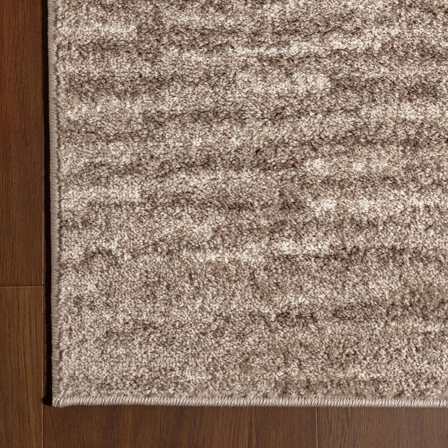 nuLOOM Sherill Abstract Transitional Area Rug, 4' x 6', Beige