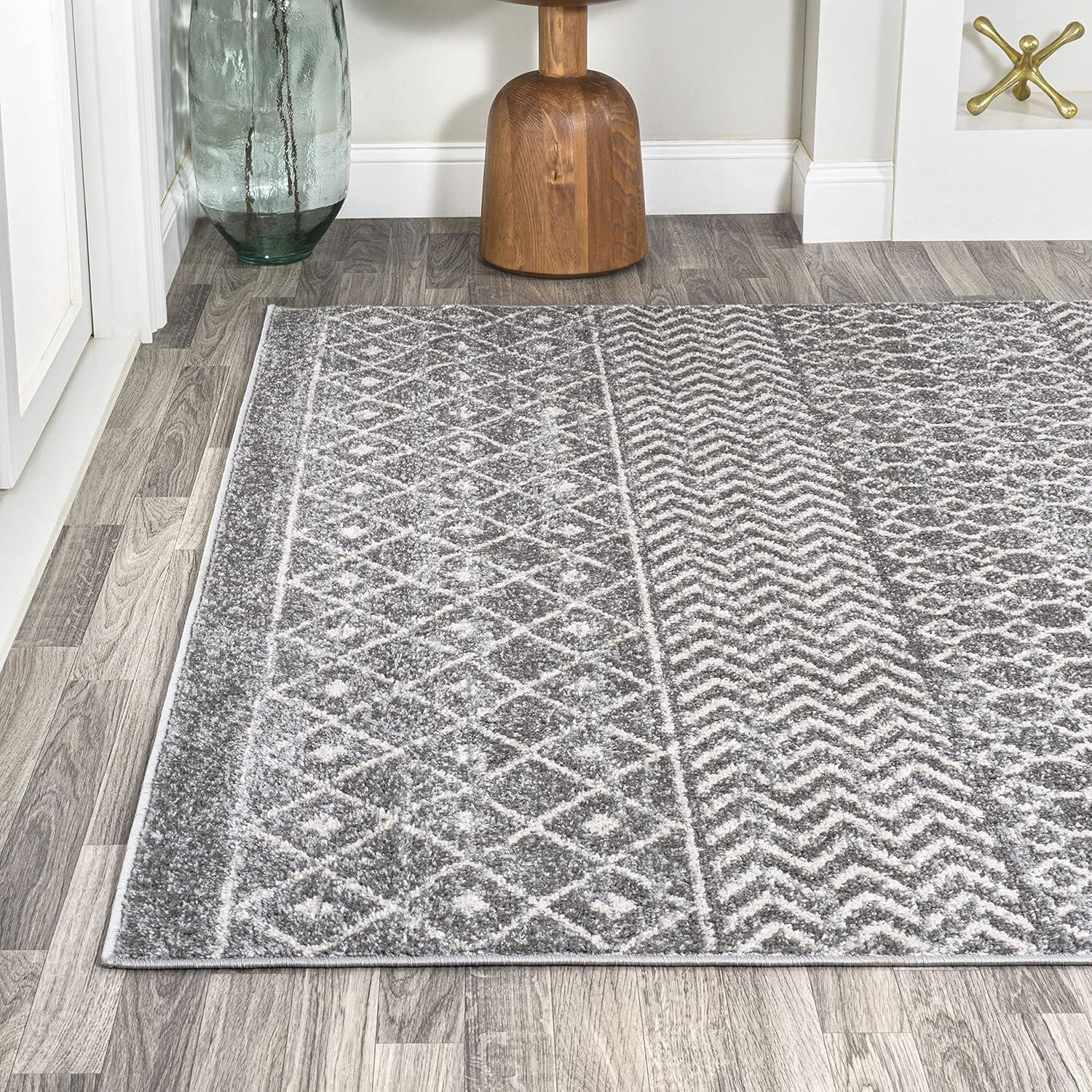 3' x 5' Arta Moroccan Modern Geometric Rug Area Rug, Gray/Cream - JONATHAN Y