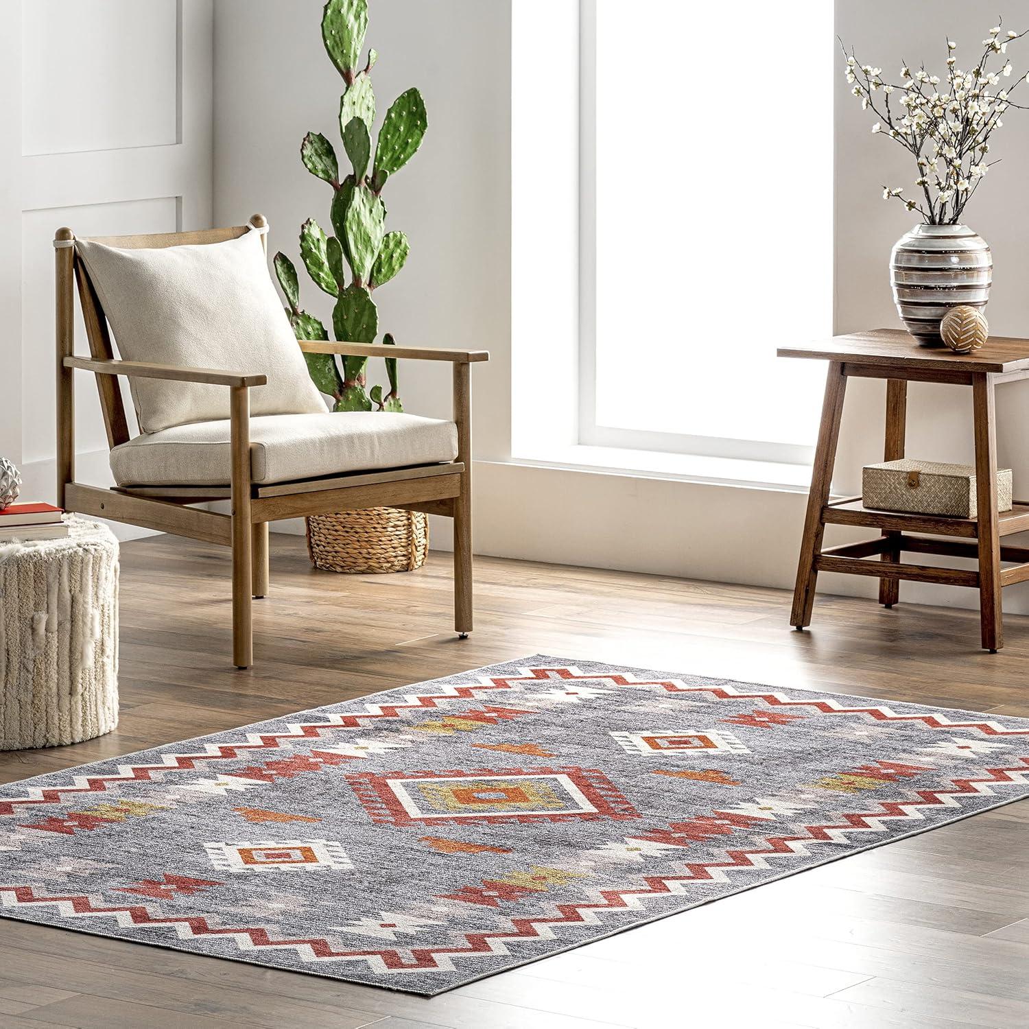 Easy-Care Gray Synthetic 4' x 6' Washable Area Rug