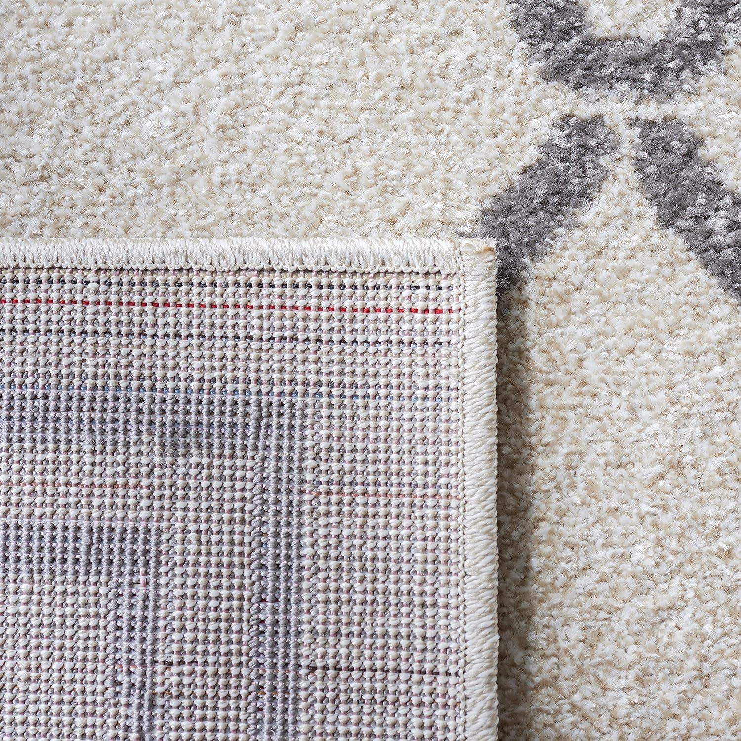 Amherst AMT414 Power Loomed Indoor Accent Rug - Ivory/Grey - 3'x5' - Safavieh