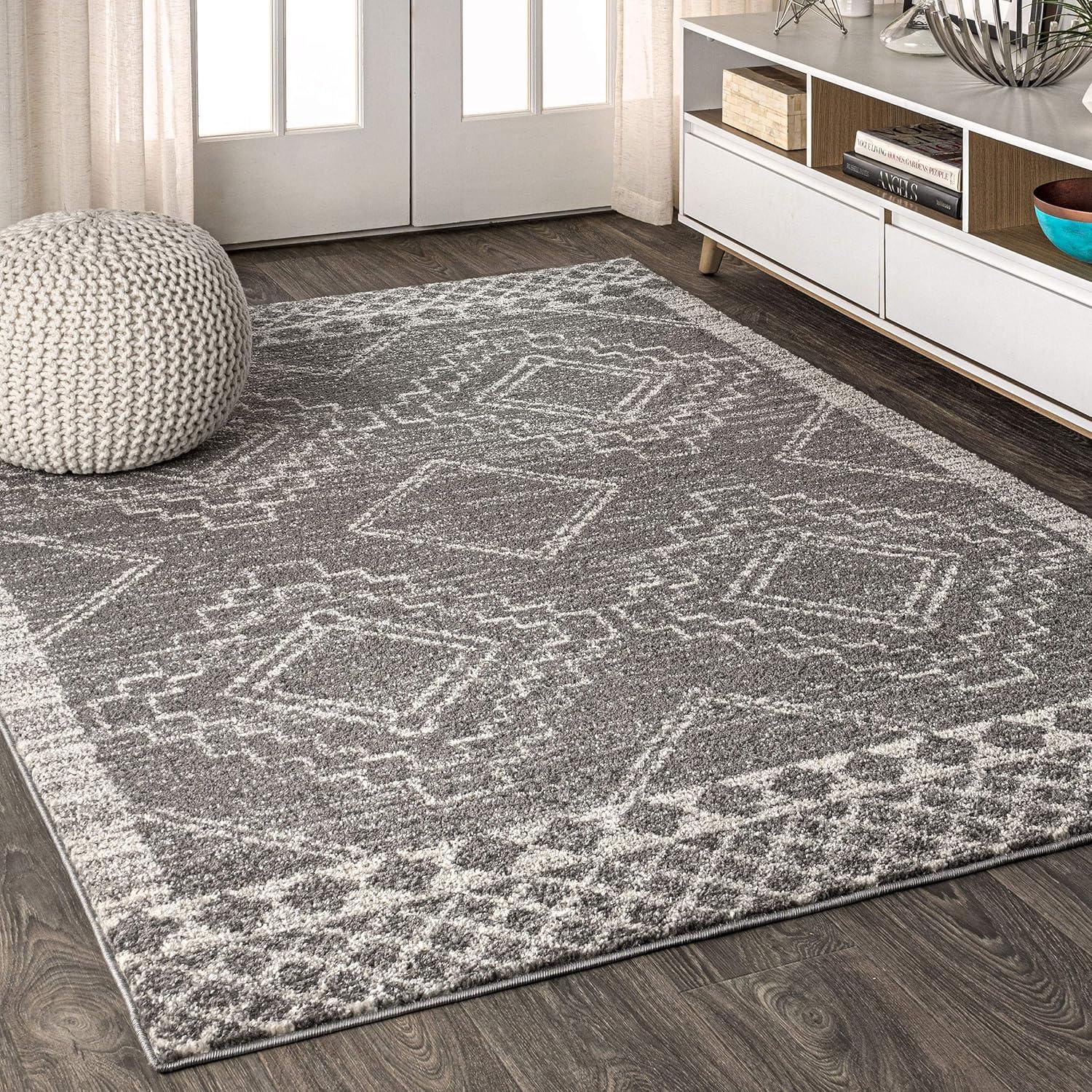 JONATHAN Y Amir Moroccan Beni Souk Gray/Cream 3 ft. x 5 ft. Area Rug