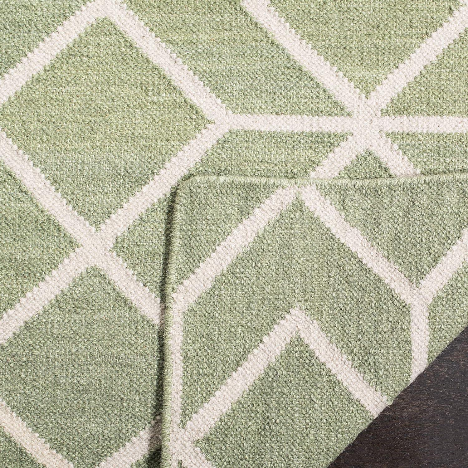 SAFAVIEH Dhurries Addison Geometric Area Rug, Sage/Ivory, 8' x 8' Square