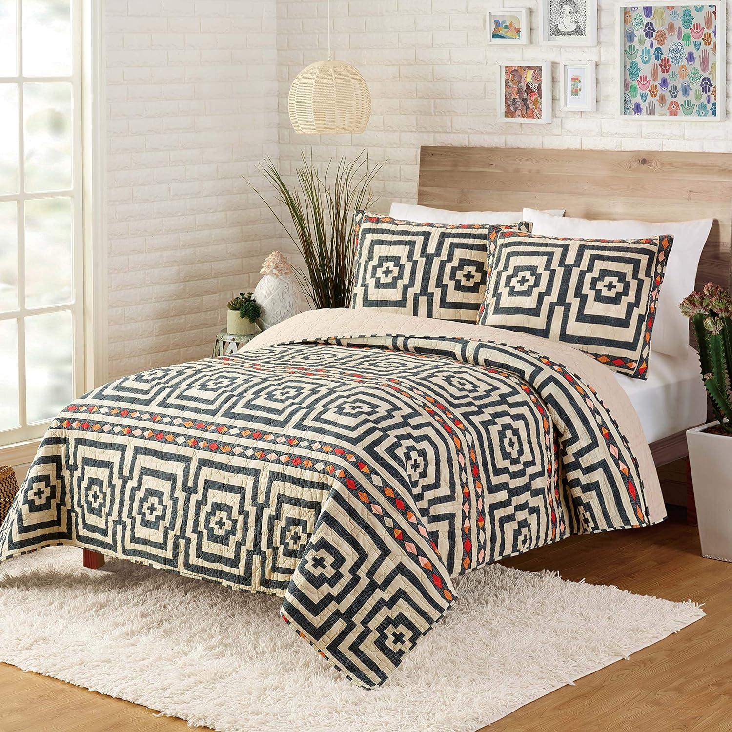 Hypnotic 100% Cotton Quilt Set