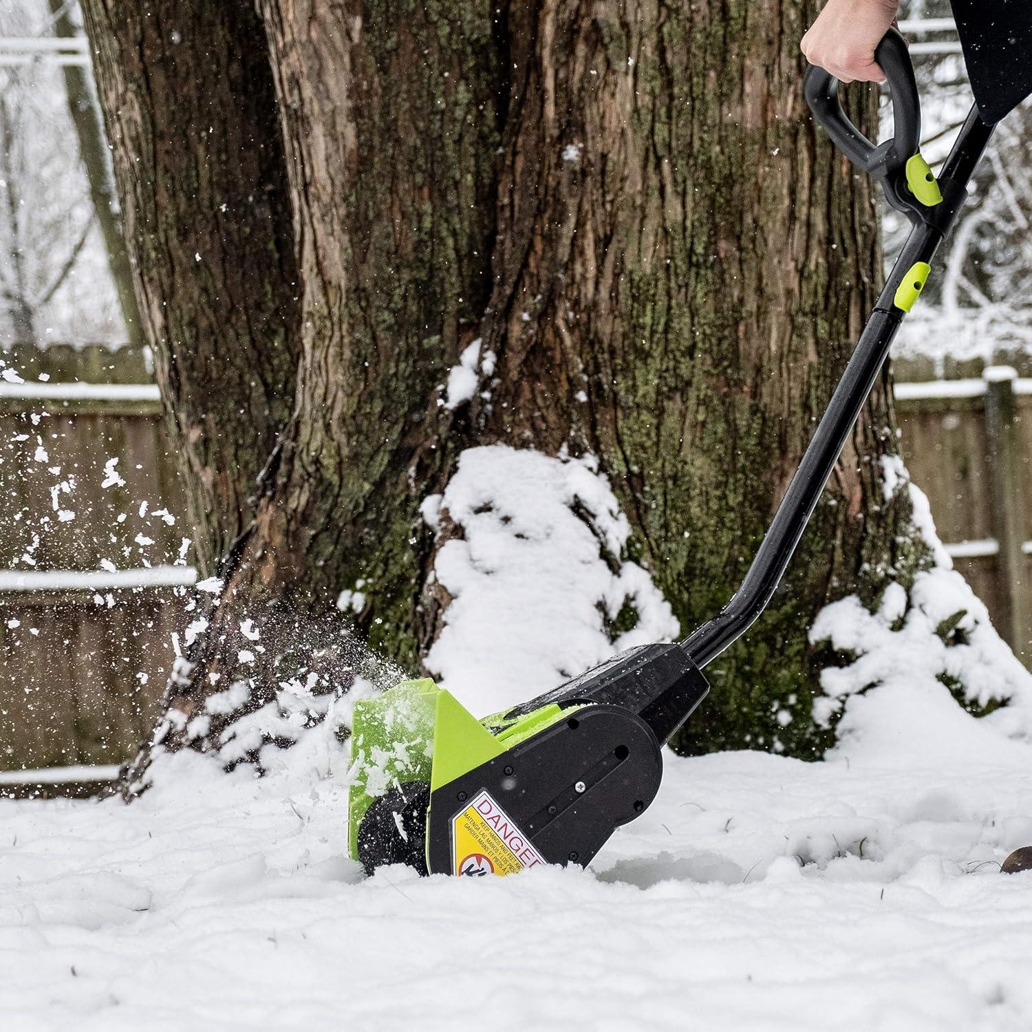 Earthwise Power Tools by ALM SN70112 20-Volt 12-Inch Cordless Electric Snow Thrower