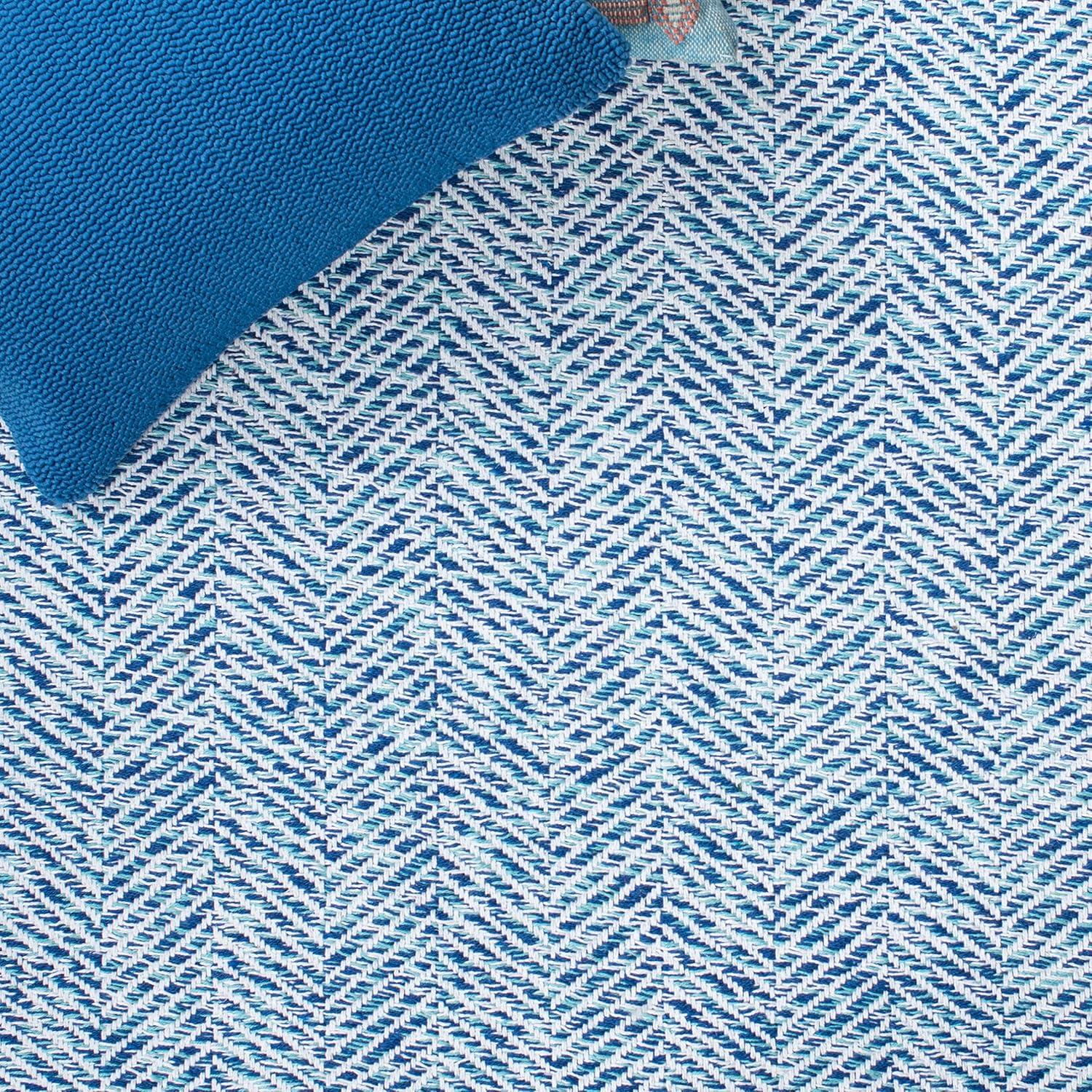 Nantucket NAN144 Hand Loomed Area Rug - Blue - 8'9"x11'9" - Safavieh.
