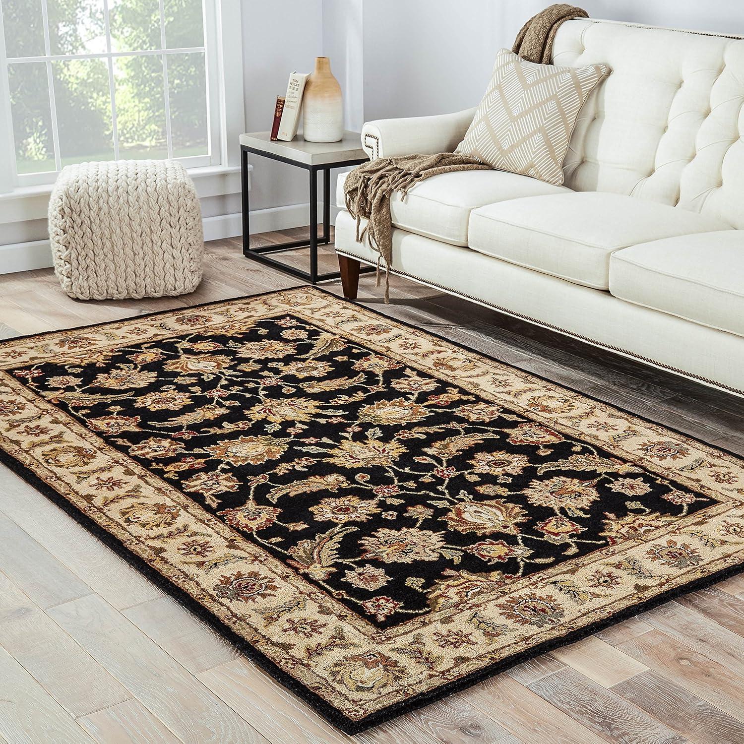 Selene Black and Beige Hand-Tufted Wool Rug 2'6" x 4'