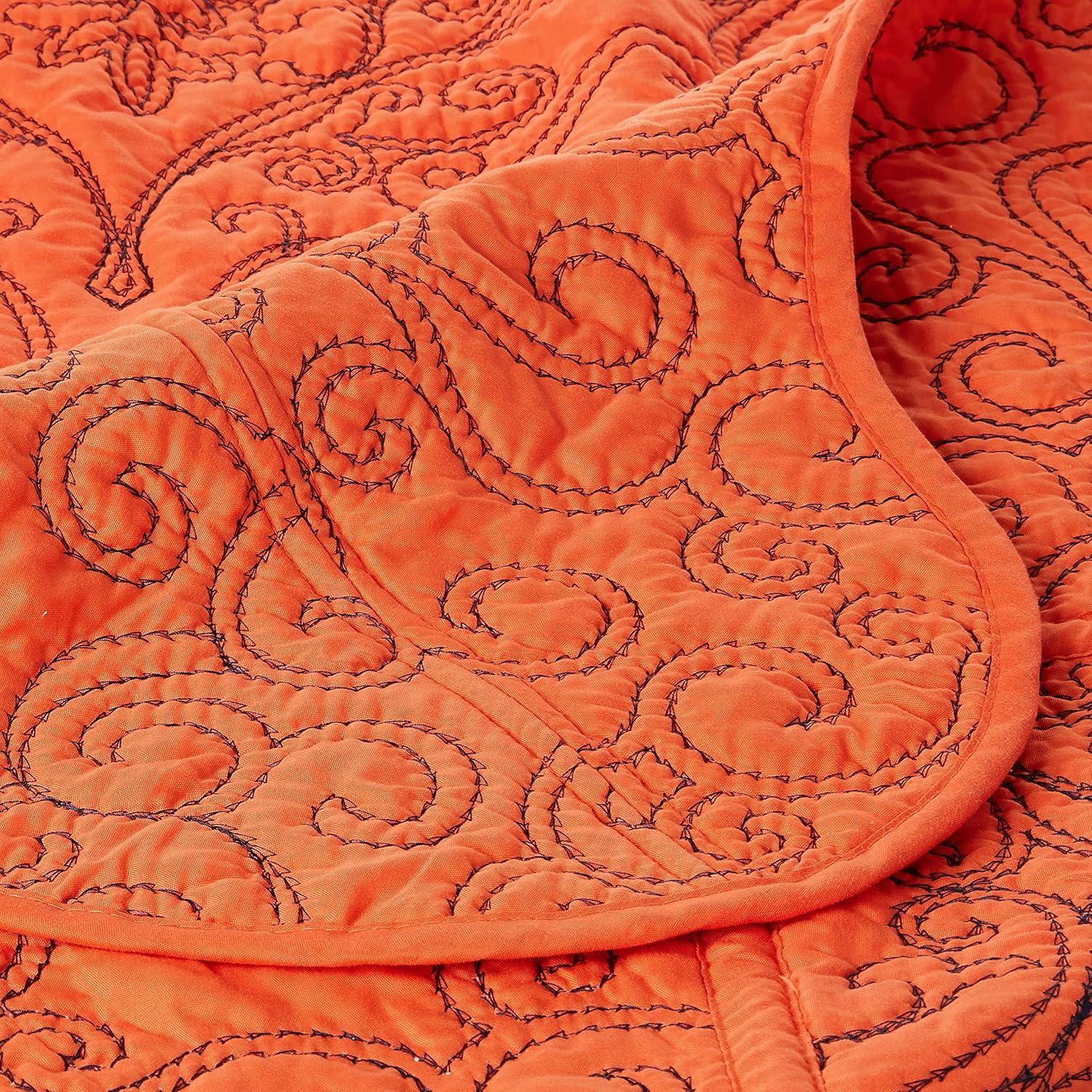 Home Soft Things Damask Embroidery Oversized 4 Piece Quilt Set