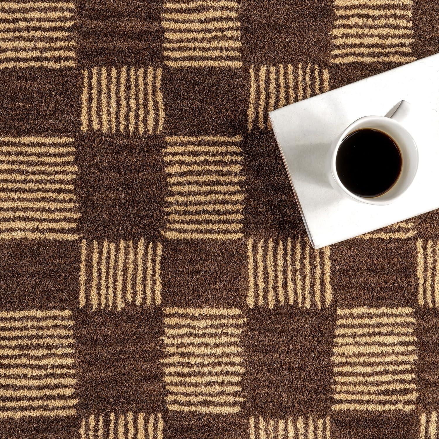 Nuloom Quince Checkered Wool Area Rug, 4' x 6', Brown