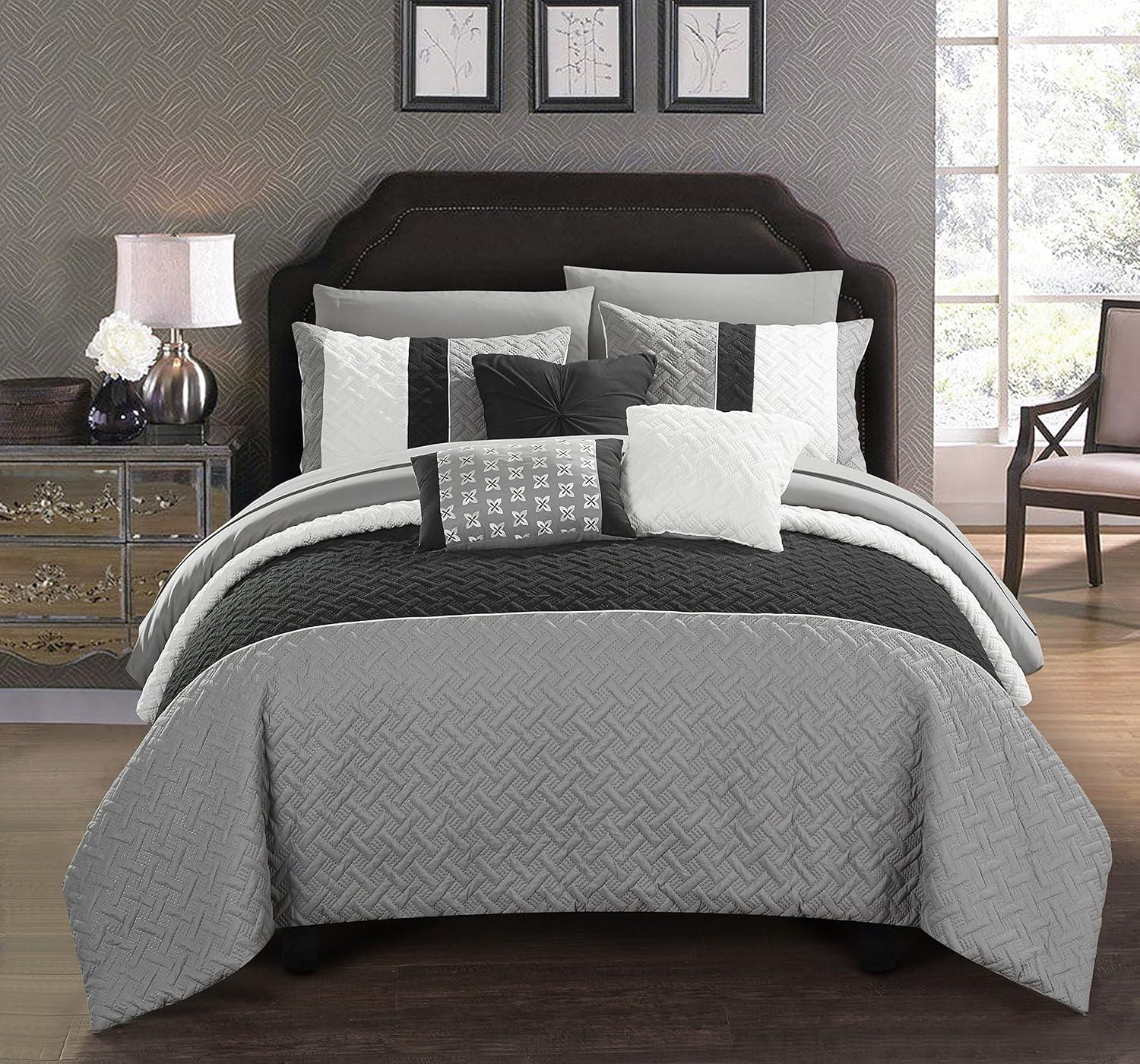 Gray King Geometric Microfiber Down Alternative Bed in a Bag Set